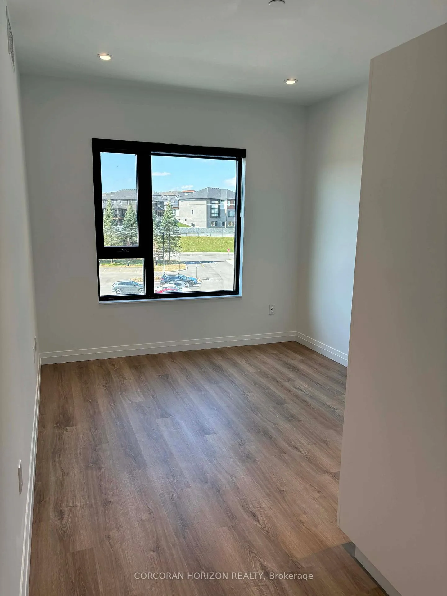 Photo 13 of Unit 304, 525 New Dundee Road, Kitchener — HOMEH
