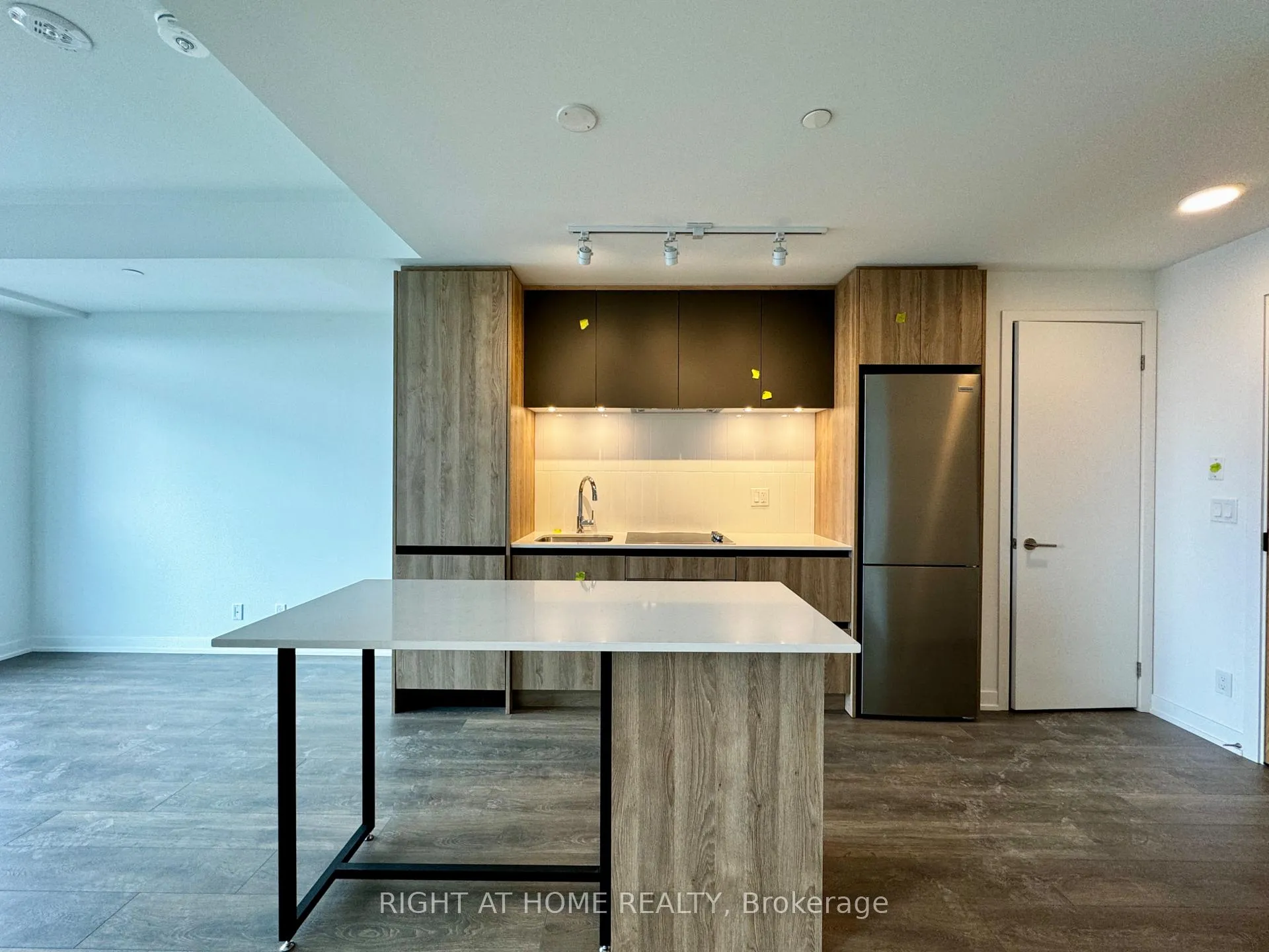 Photo 8 of Unit 2110, 7950 Bathurst Street, Vaughan, Beverley Glen — HOMEH