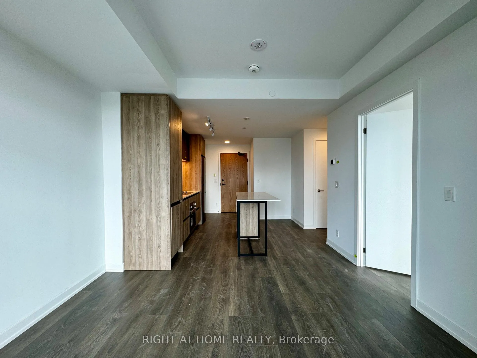 Photo 10 of Unit 2110, 7950 Bathurst Street, Vaughan, Beverley Glen — HOMEH