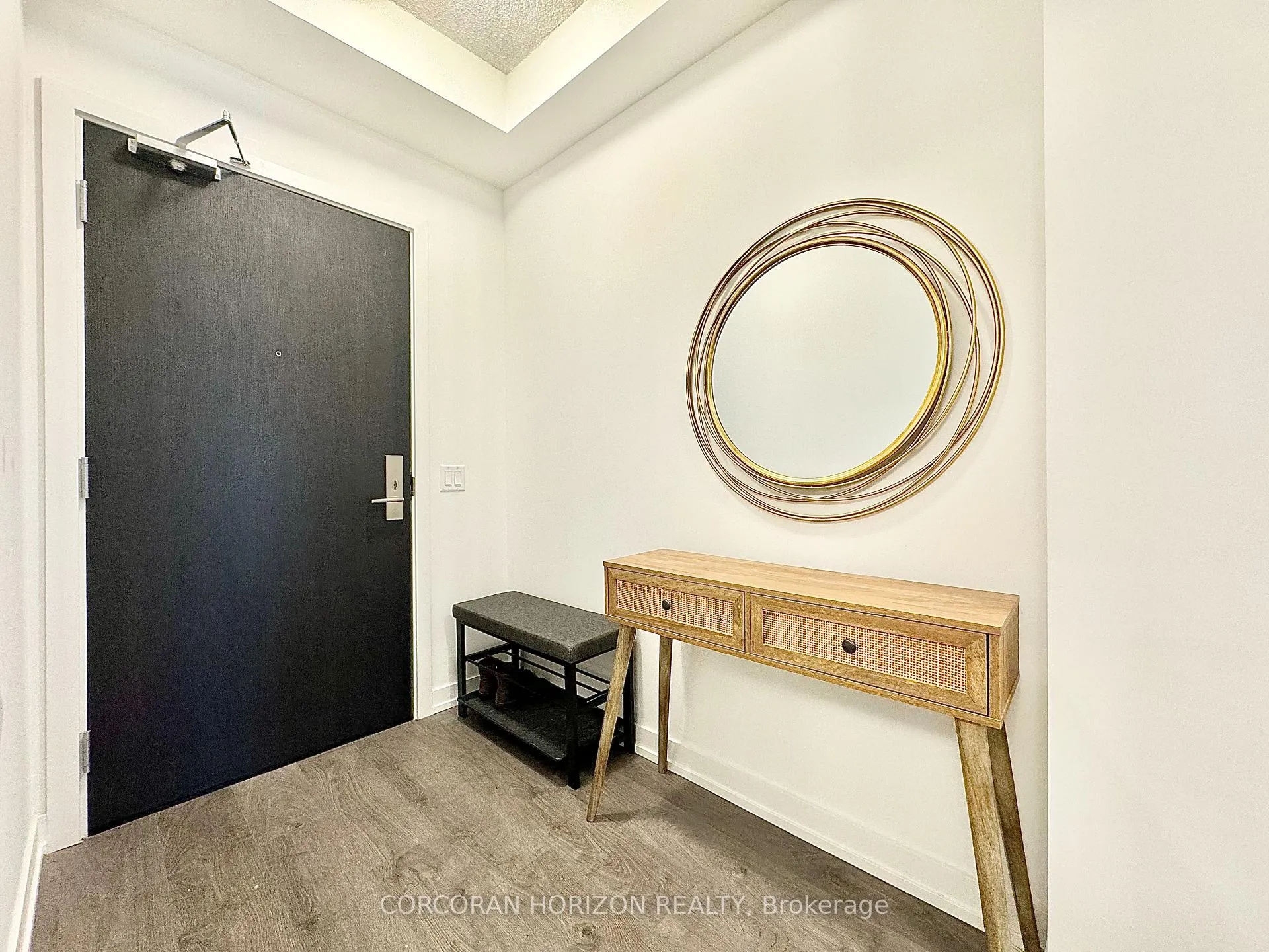 Photo 7 of Unit 1301, 55 Duke Street W, Kitchener — HOMEH