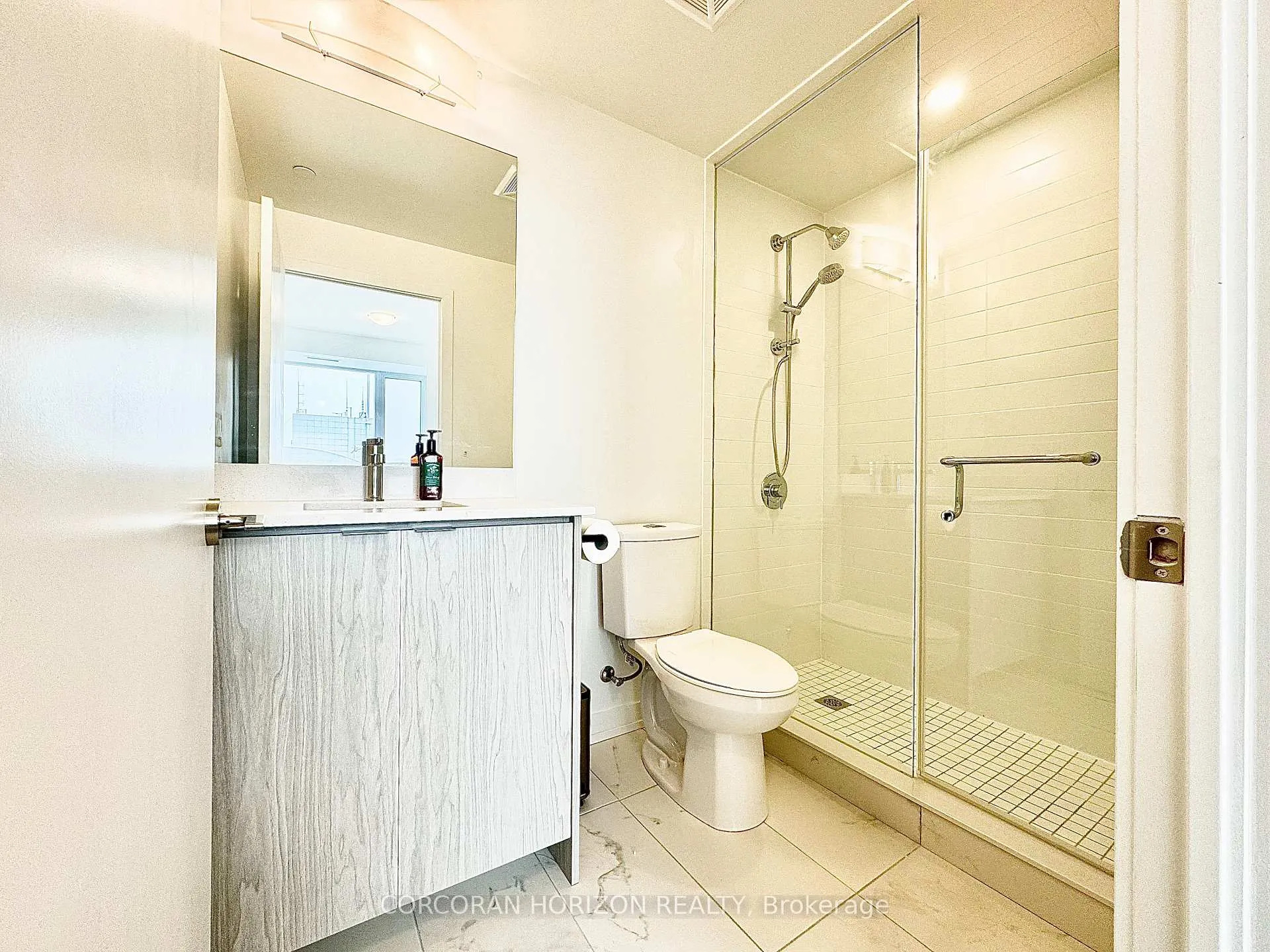 Photo 20 of Unit 1301, 55 Duke Street W, Kitchener — HOMEH