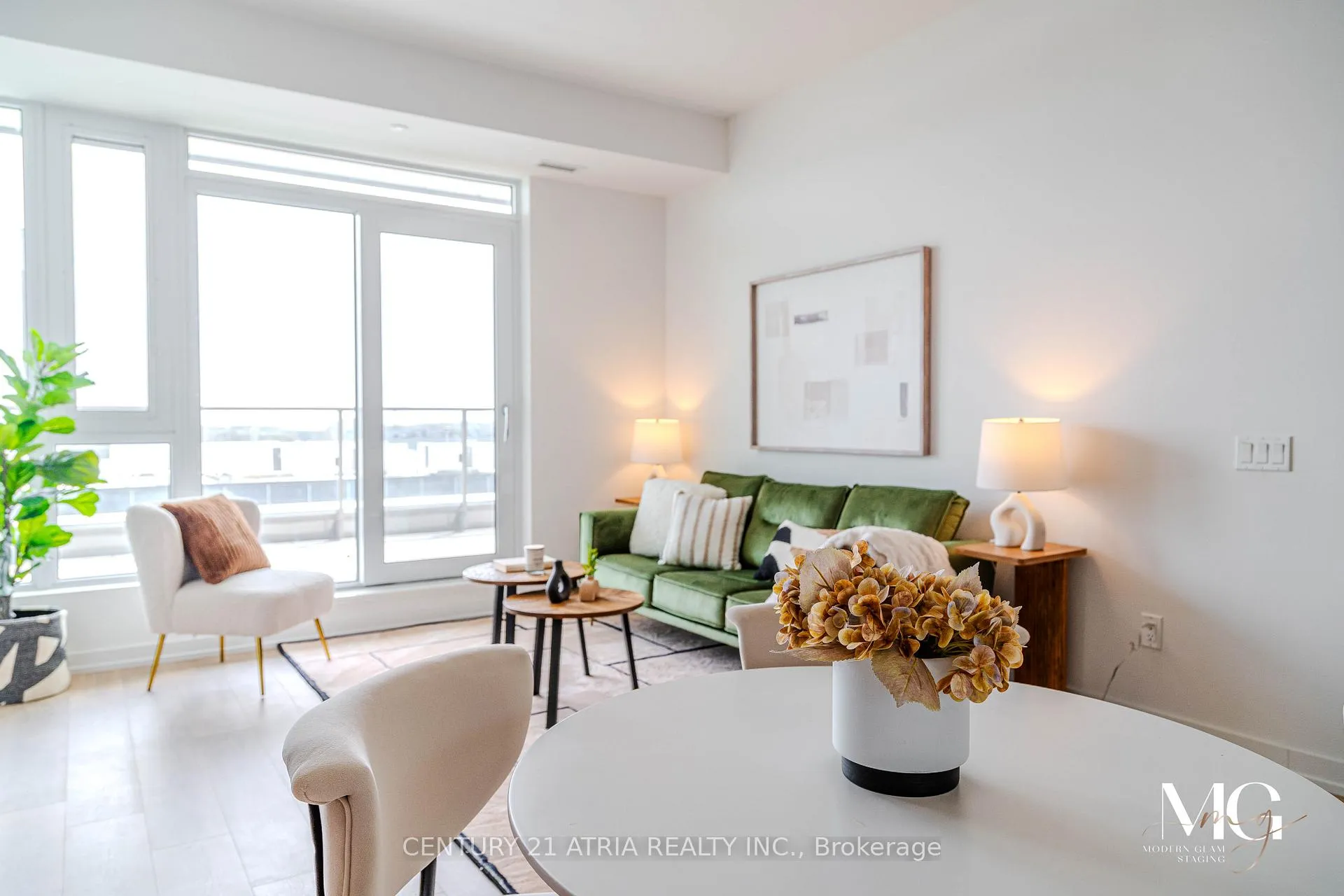 Photo 3 of Unit 705, 150 Logan Avenue, Toronto, South Riverdale — HOMEH