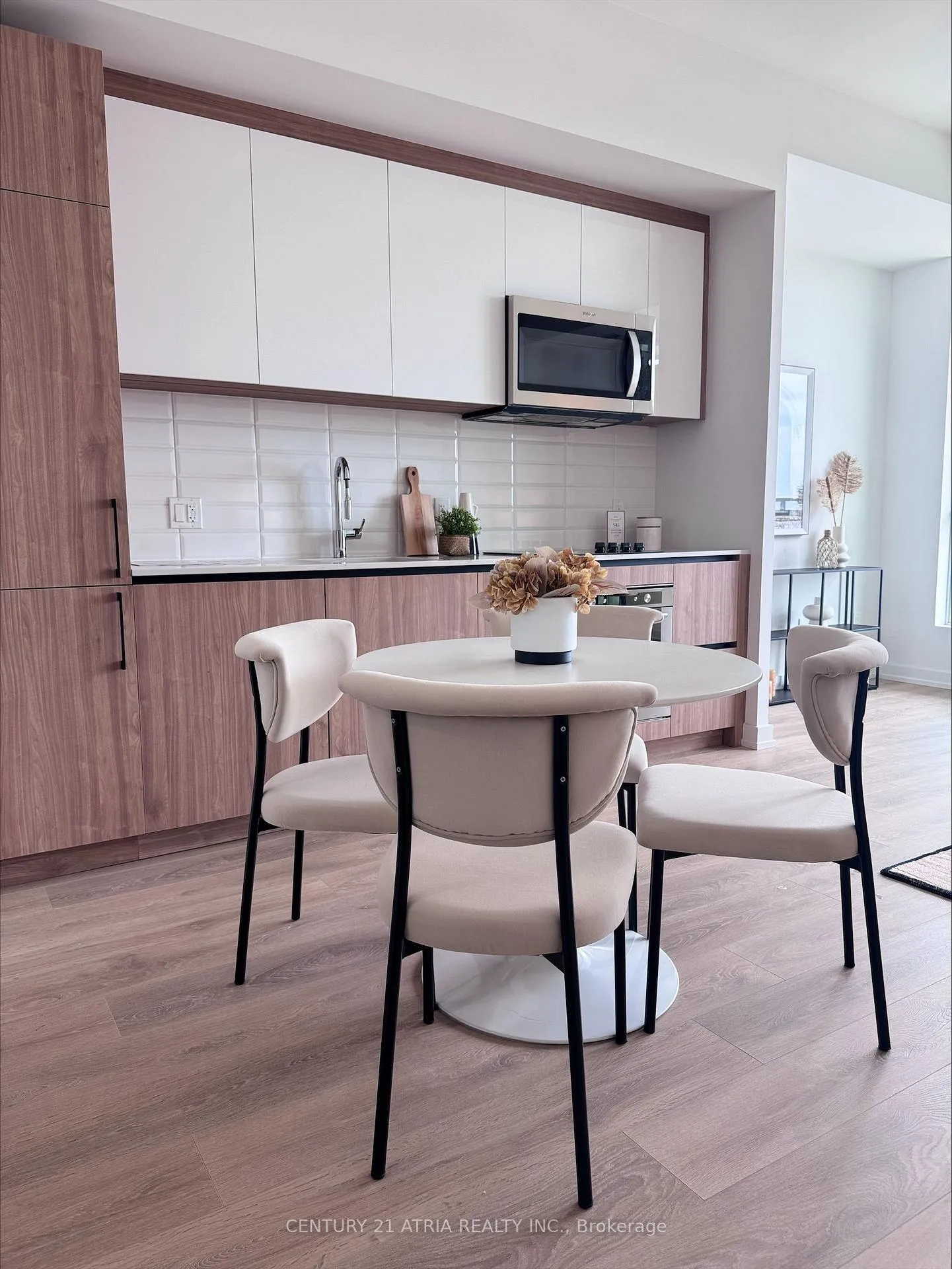 Photo 4 of Unit 705, 150 Logan Avenue, Toronto, South Riverdale — HOMEH