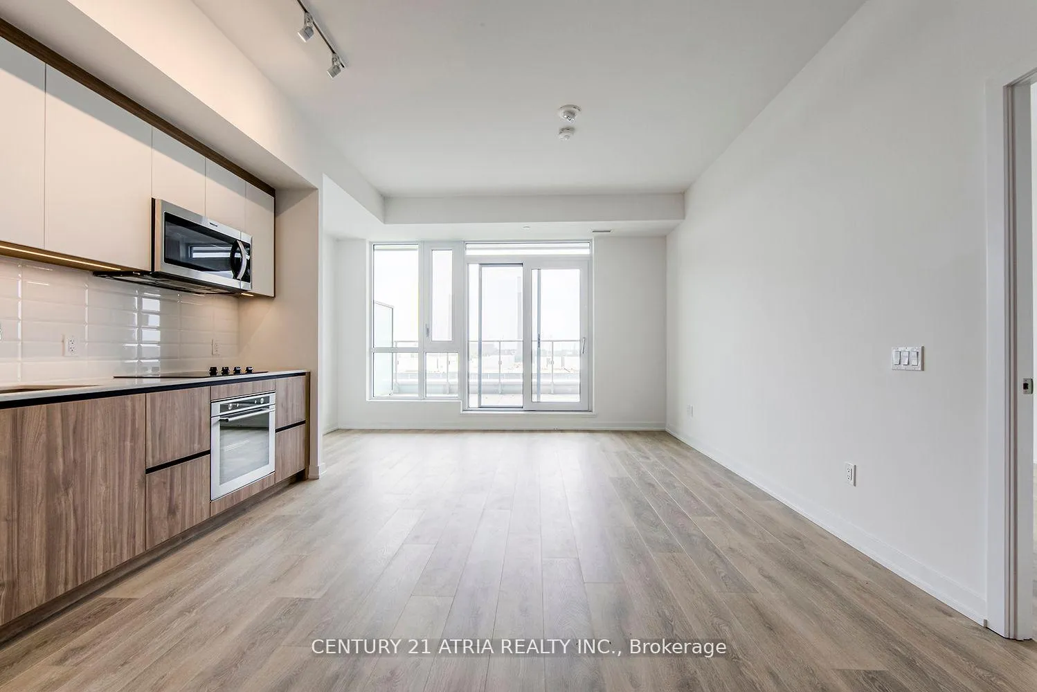 Photo 10 of Unit 705, 150 Logan Avenue, Toronto, South Riverdale — HOMEH
