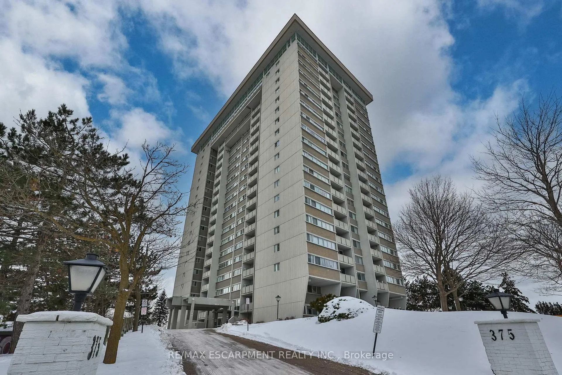 Photo 1 of Unit 1706, 375 King Street N, Kitchener — HOMEH