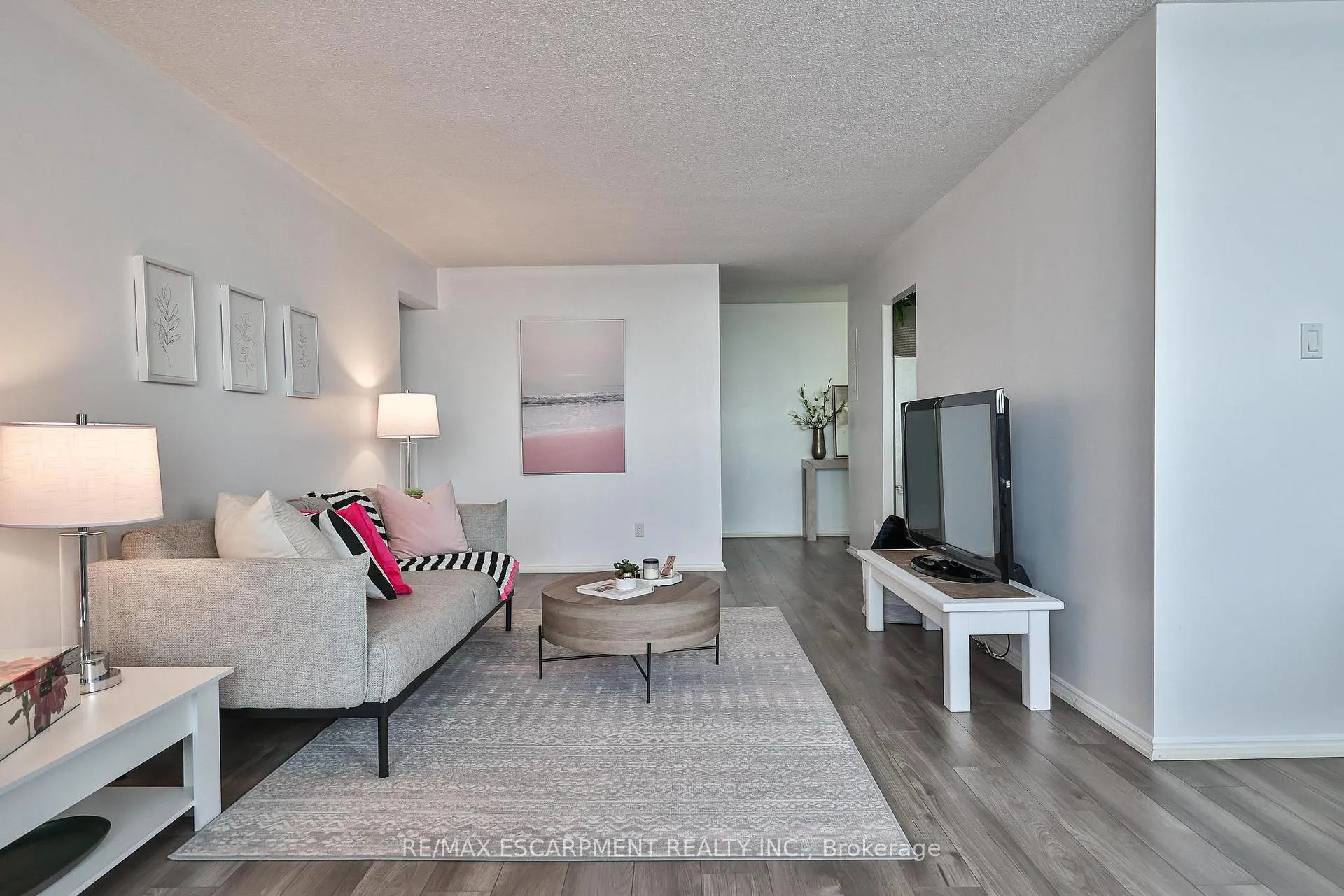 Photo 23 of Unit 1706, 375 King Street N, Kitchener — HOMEH