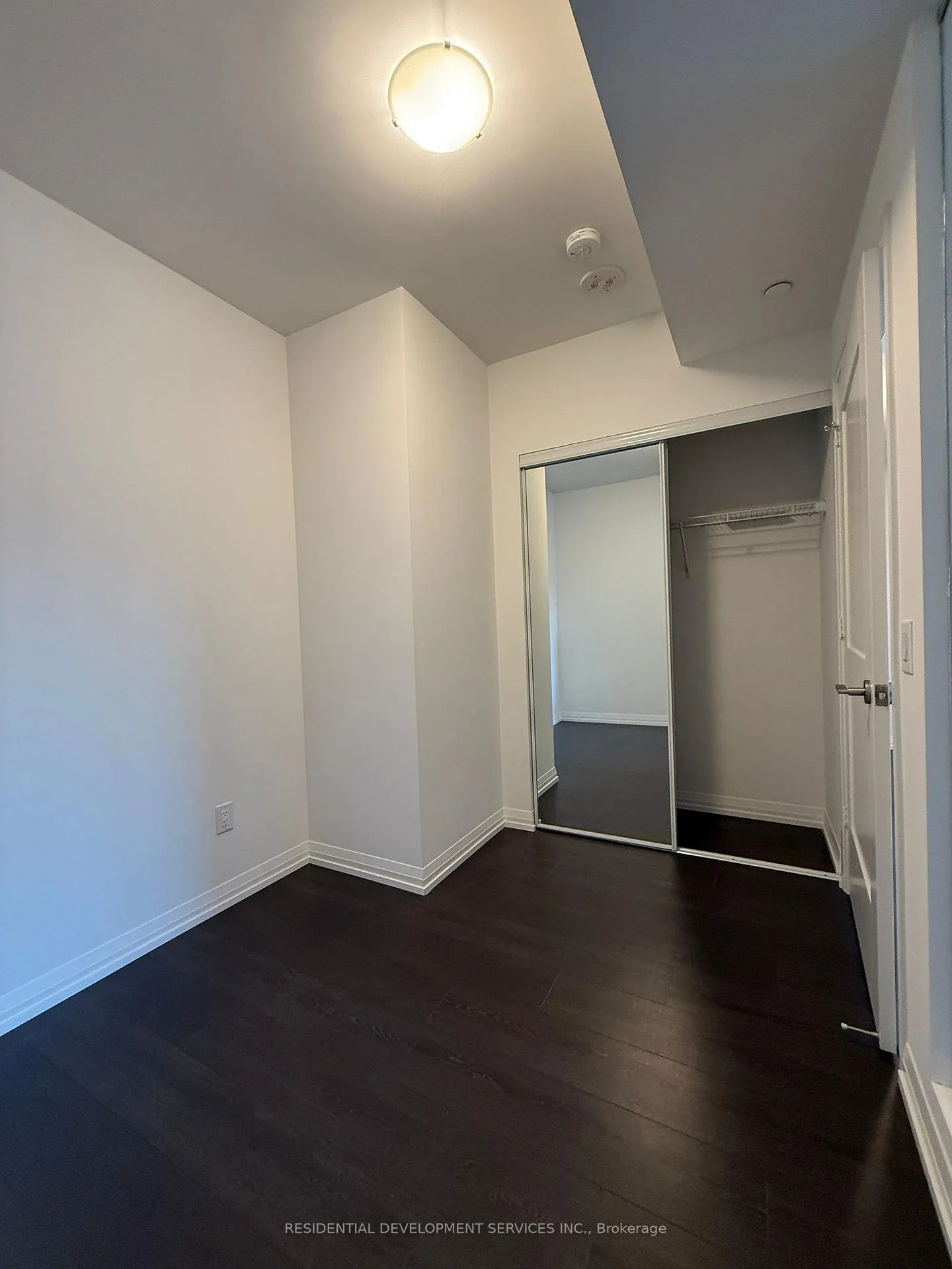 Photo 4 of Unit 3027, 28 Widmer Street, Toronto, Waterfront Communities — HOMEH