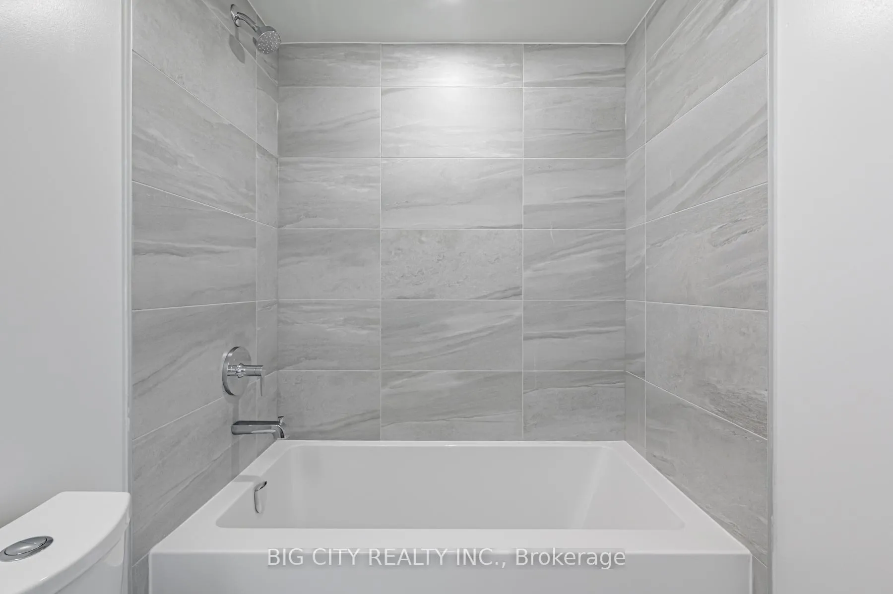 Photo 18 of Unit 1401, 36 Brentcliffe Road, Toronto, Thorncliffe Park — HOMEH