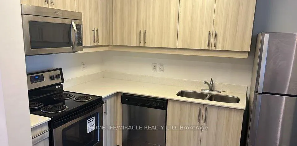 Photo 5 of Unit 903, 158 King Street N, Waterloo — HOMEH