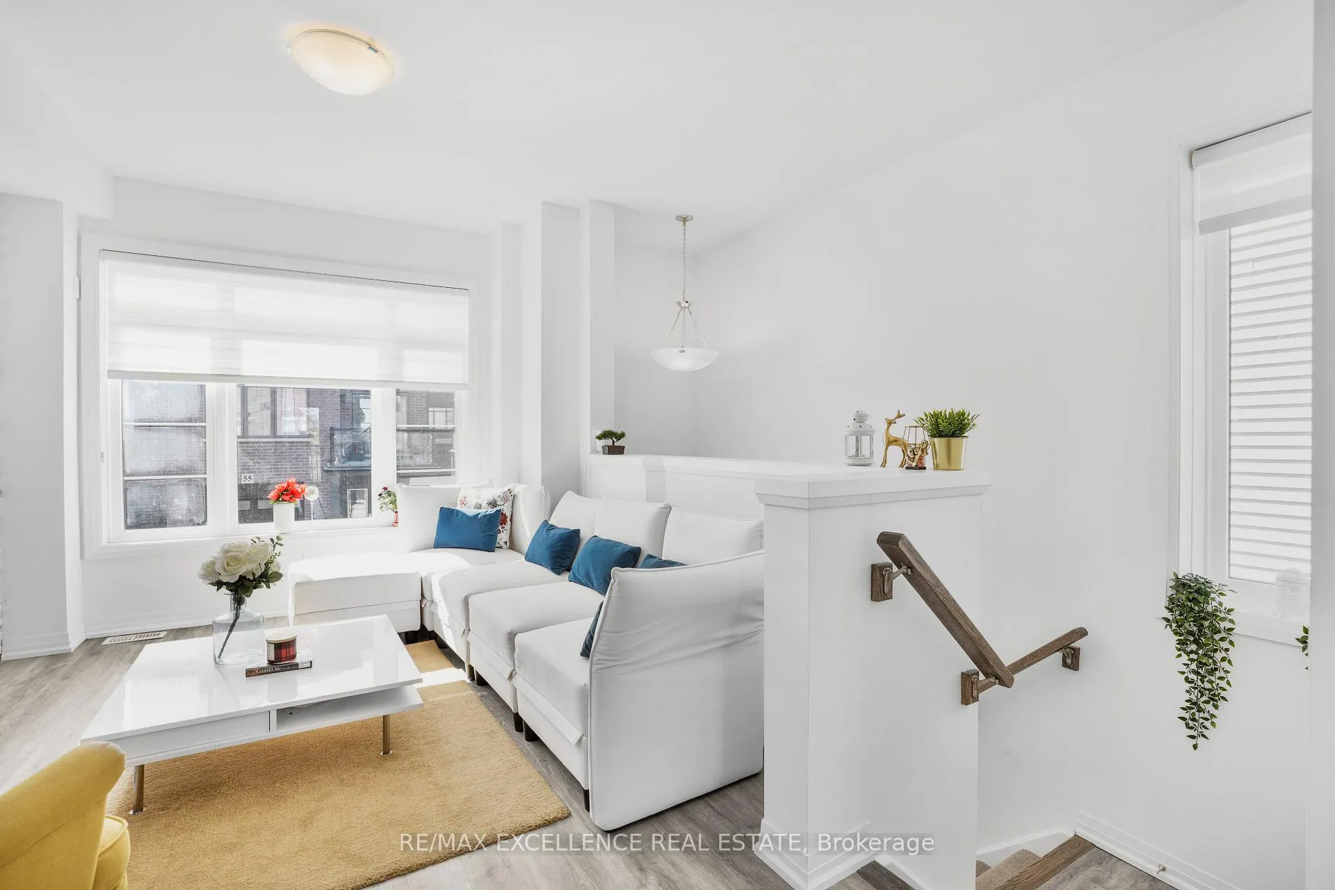 Photo 5 of Unit 8, 575 Woodward Ave, Hamilton, Parkview — HOMEH