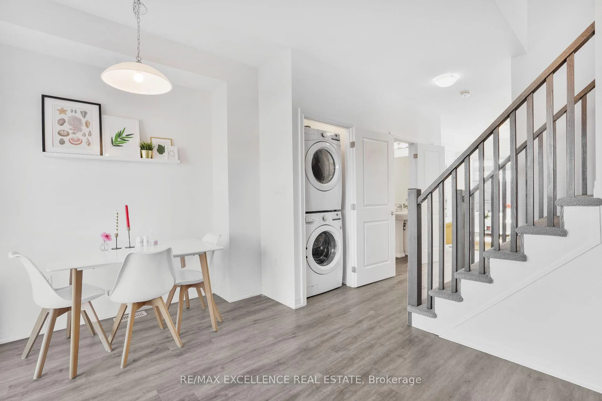 Photo 8 of Unit 8, 575 Woodward Ave, Hamilton, Parkview — HOMEH