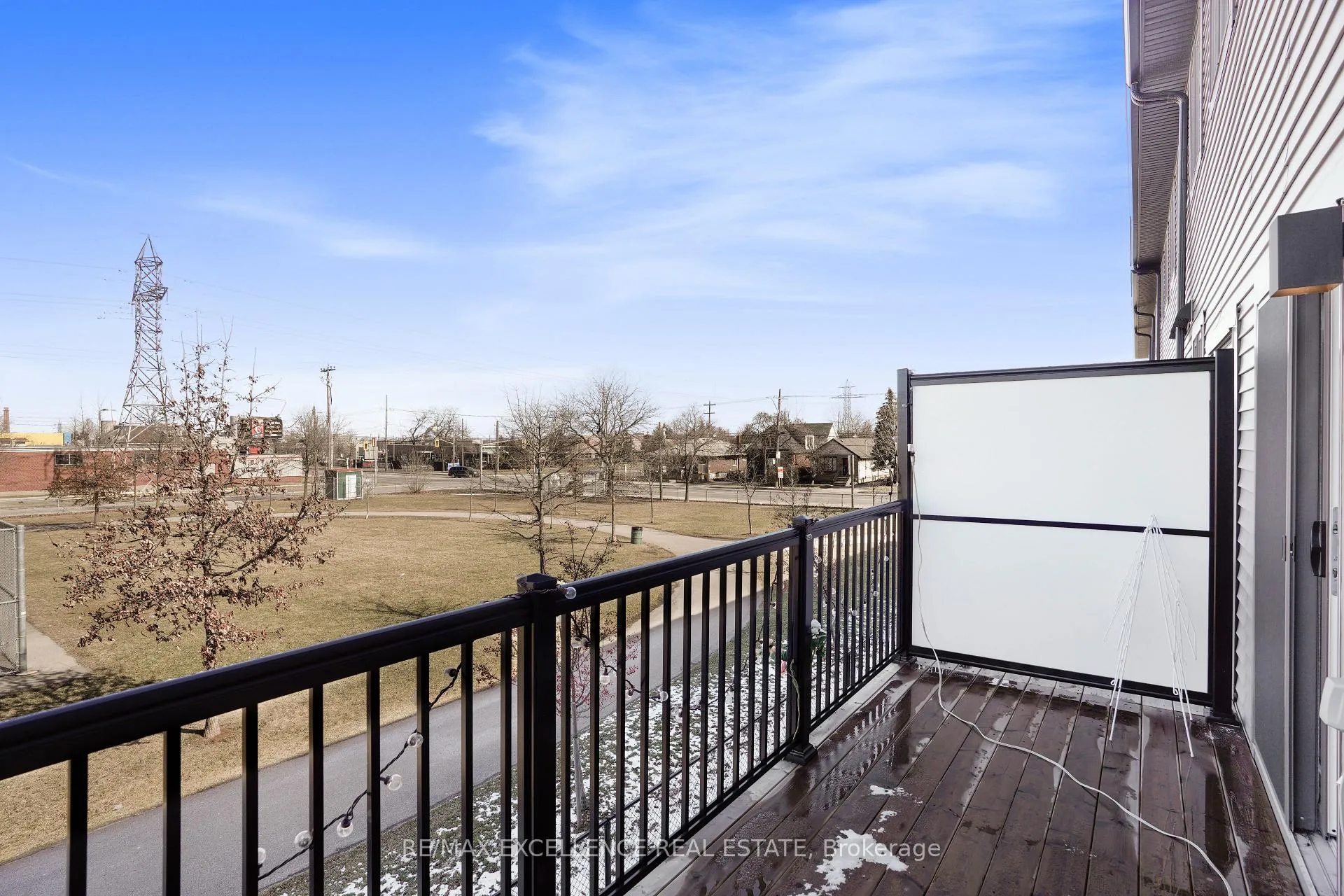 Photo 16 of Unit 8, 575 Woodward Ave, Hamilton, Parkview — HOMEH