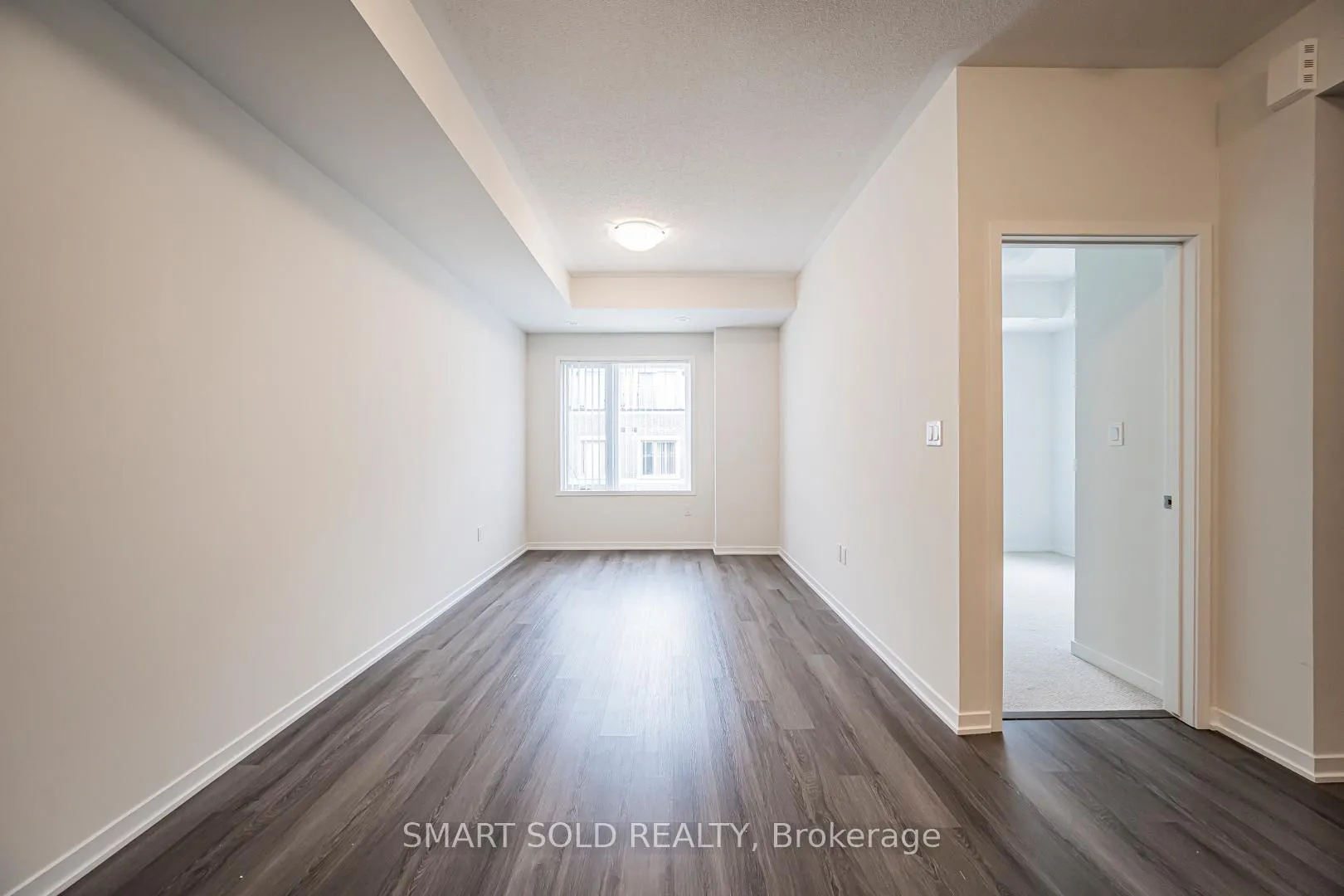 Photo 11 of Unit 239, 121 Honeycrisp Crescent, Vaughan, Vaughan Corporate Centre — HOMEH