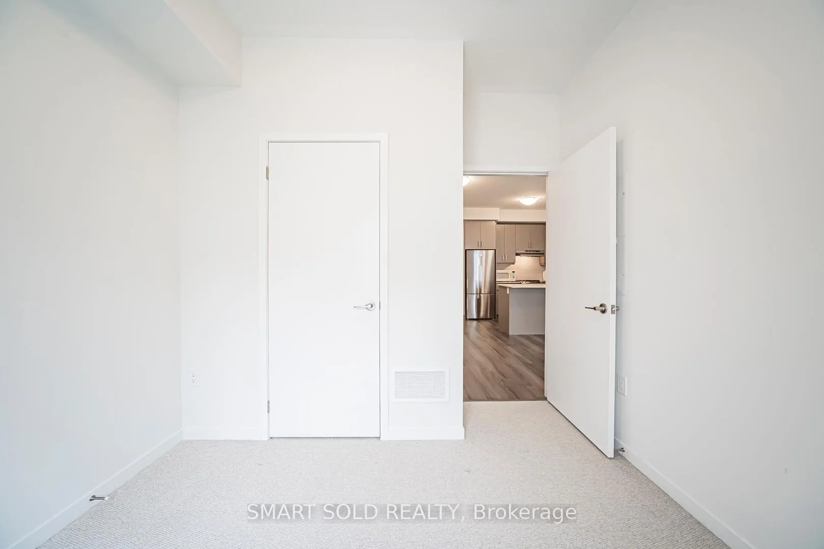 Photo 17 of Unit 239, 121 Honeycrisp Crescent, Vaughan, Vaughan Corporate Centre — HOMEH