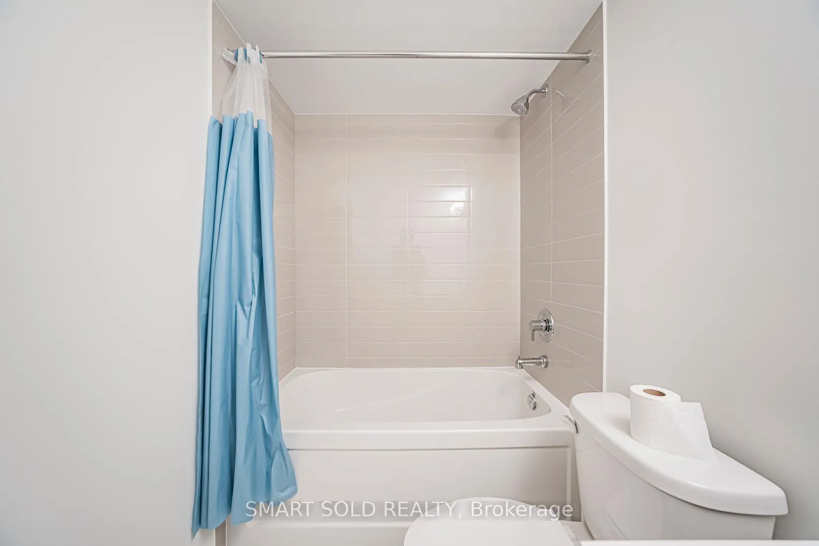 Photo 36 of Unit 239, 121 Honeycrisp Crescent, Vaughan, Vaughan Corporate Centre — HOMEH