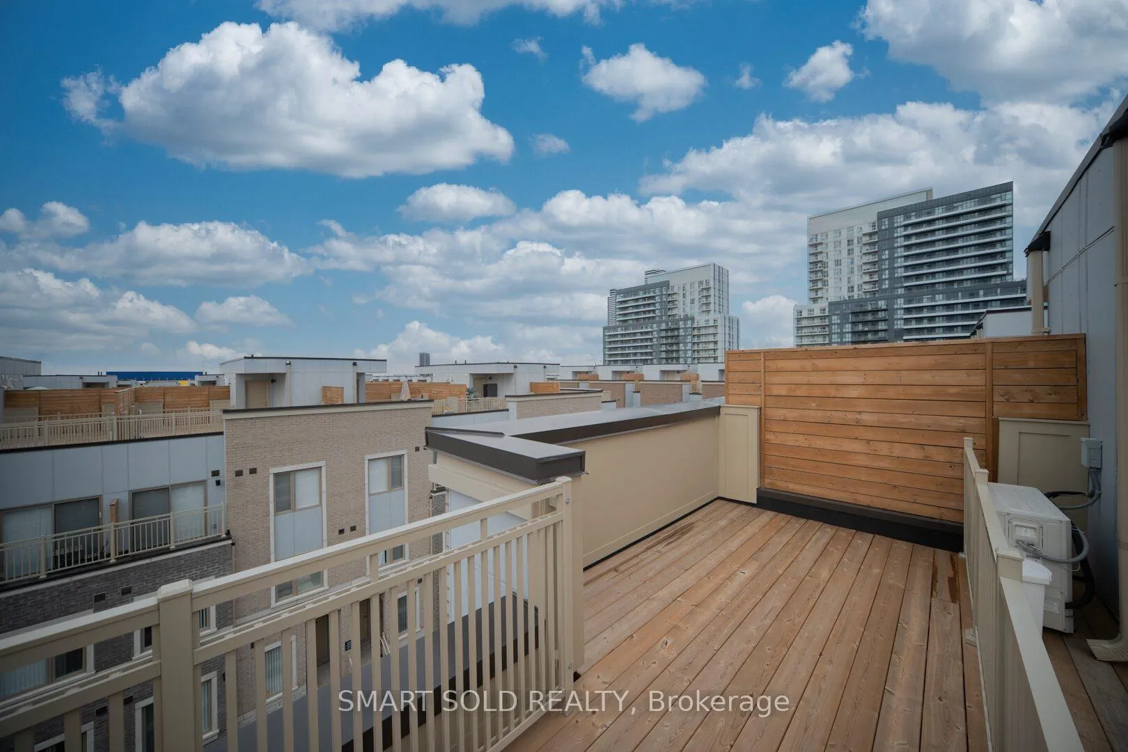 Photo 42 of Unit 239, 121 Honeycrisp Crescent, Vaughan, Vaughan Corporate Centre — HOMEH