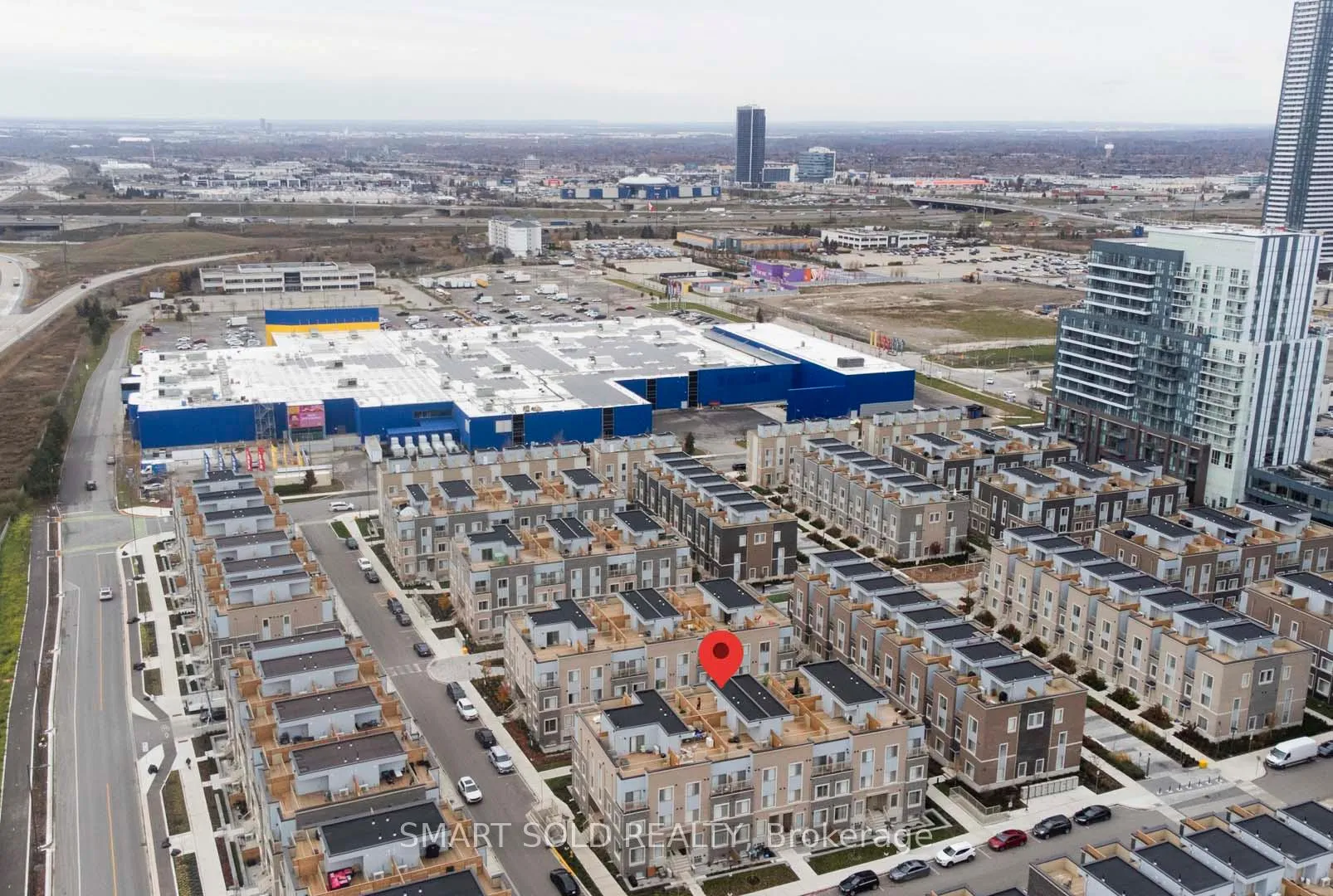 Photo 43 of Unit 239, 121 Honeycrisp Crescent, Vaughan, Vaughan Corporate Centre — HOMEH