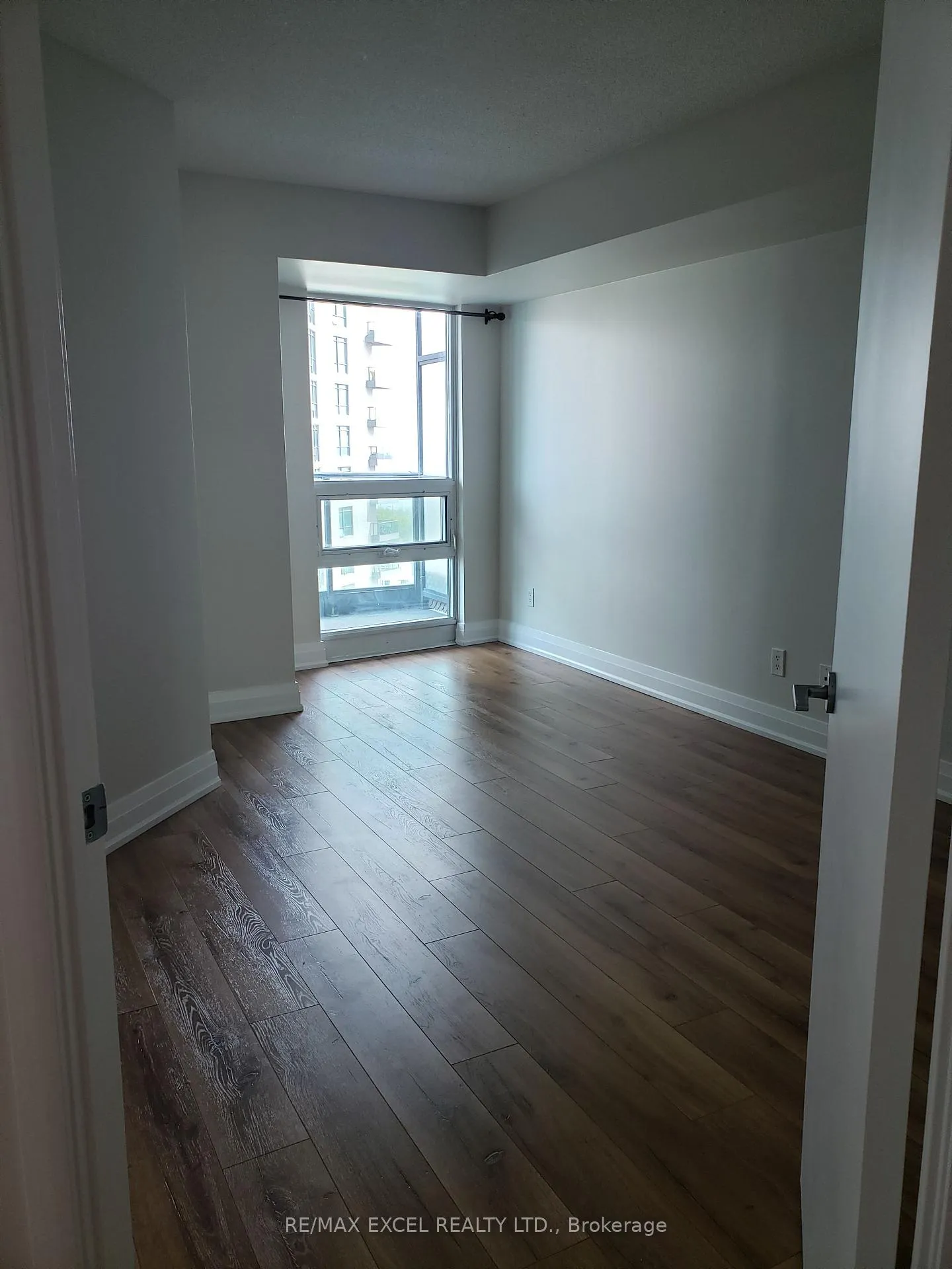 Photo 9 of Unit 1812, 231 Fort York Boulevard, Toronto, Niagara — HOMEH