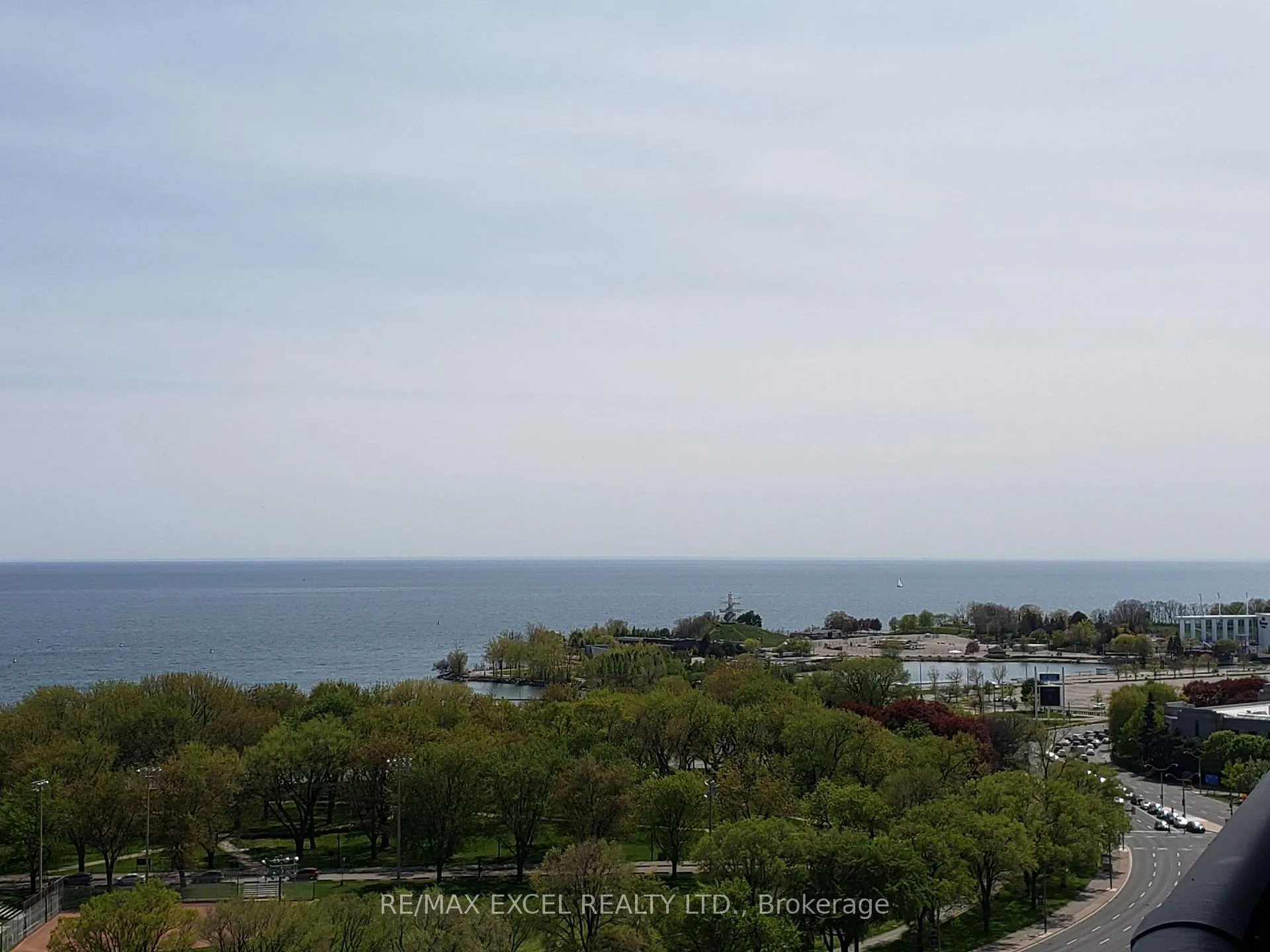 Photo 17 of Unit 1812, 231 Fort York Boulevard, Toronto, Niagara — HOMEH