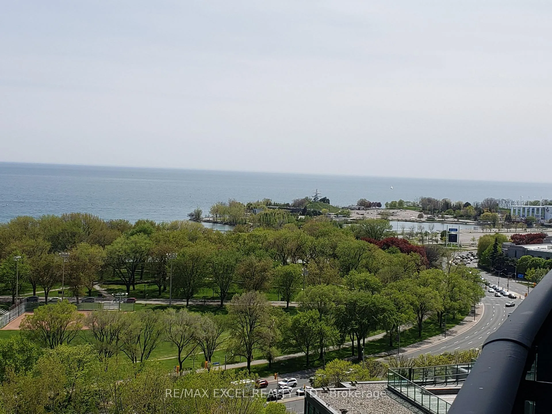 Photo 18 of Unit 1812, 231 Fort York Boulevard, Toronto, Niagara — HOMEH