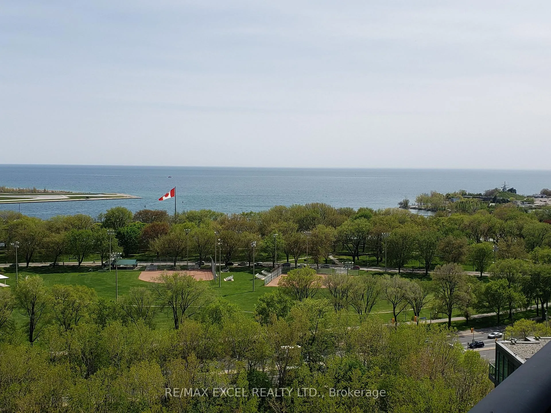 Photo 19 of Unit 1812, 231 Fort York Boulevard, Toronto, Niagara — HOMEH