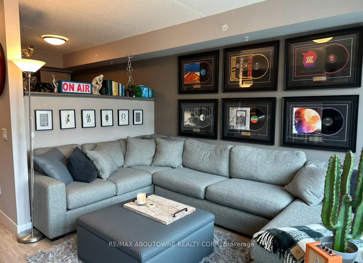 Photo 8 of Unit 204, 250 Albert Street, Waterloo, Beechwood/University — HOMEH