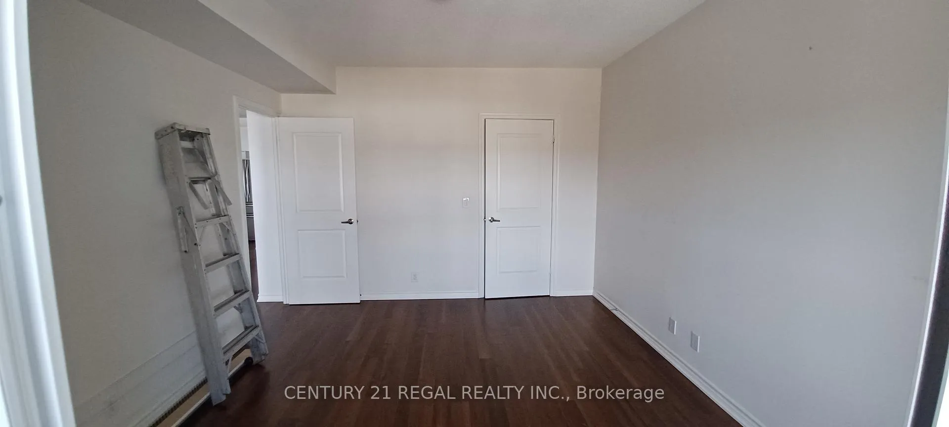 Photo 11 of Unit 1401, 9235 Jane Street, Vaughan, Maple — HOMEH