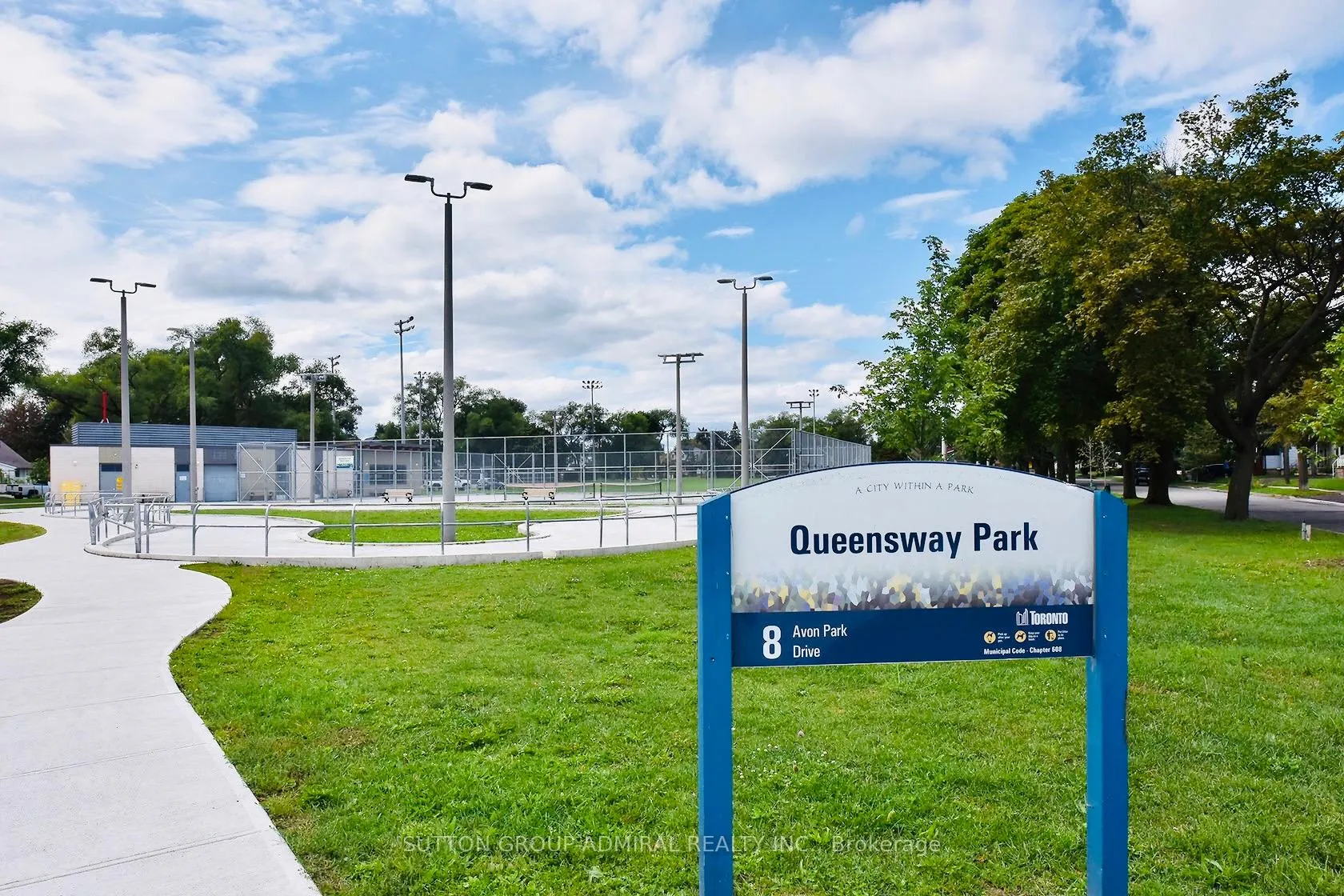 Photo 7 of Unit 404, 7 Smith Crescent, Etobicoke, Stonegate-Queensway — HOMEH