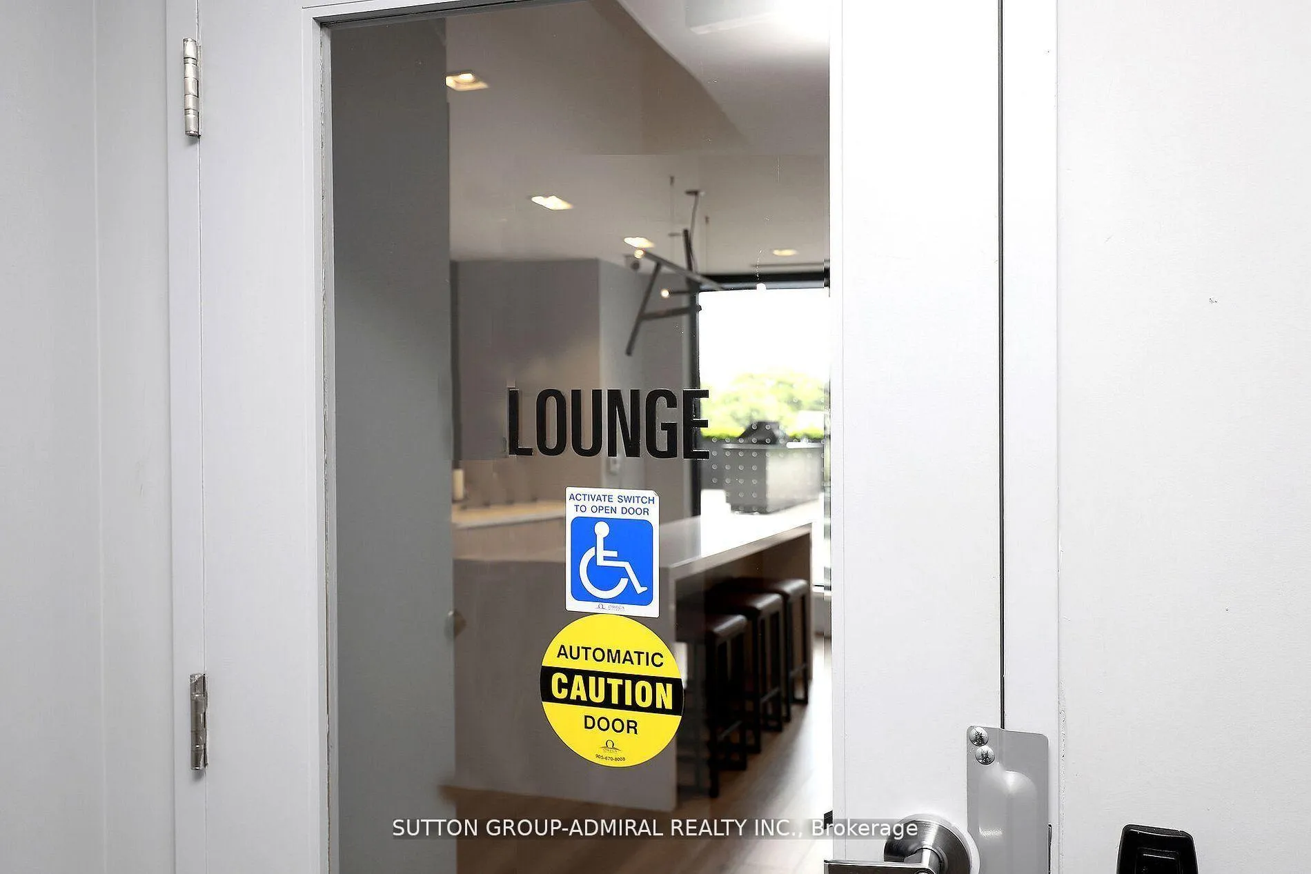 Photo 19 of Unit 404, 7 Smith Crescent, Etobicoke, Stonegate-Queensway — HOMEH