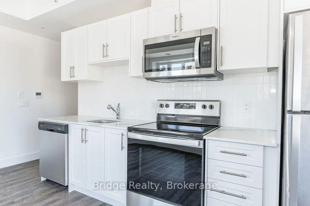 Photo 5 of Unit 201, 107 Roger Street N, Waterloo, Uptown Waterloo/Westmount — HOMEH