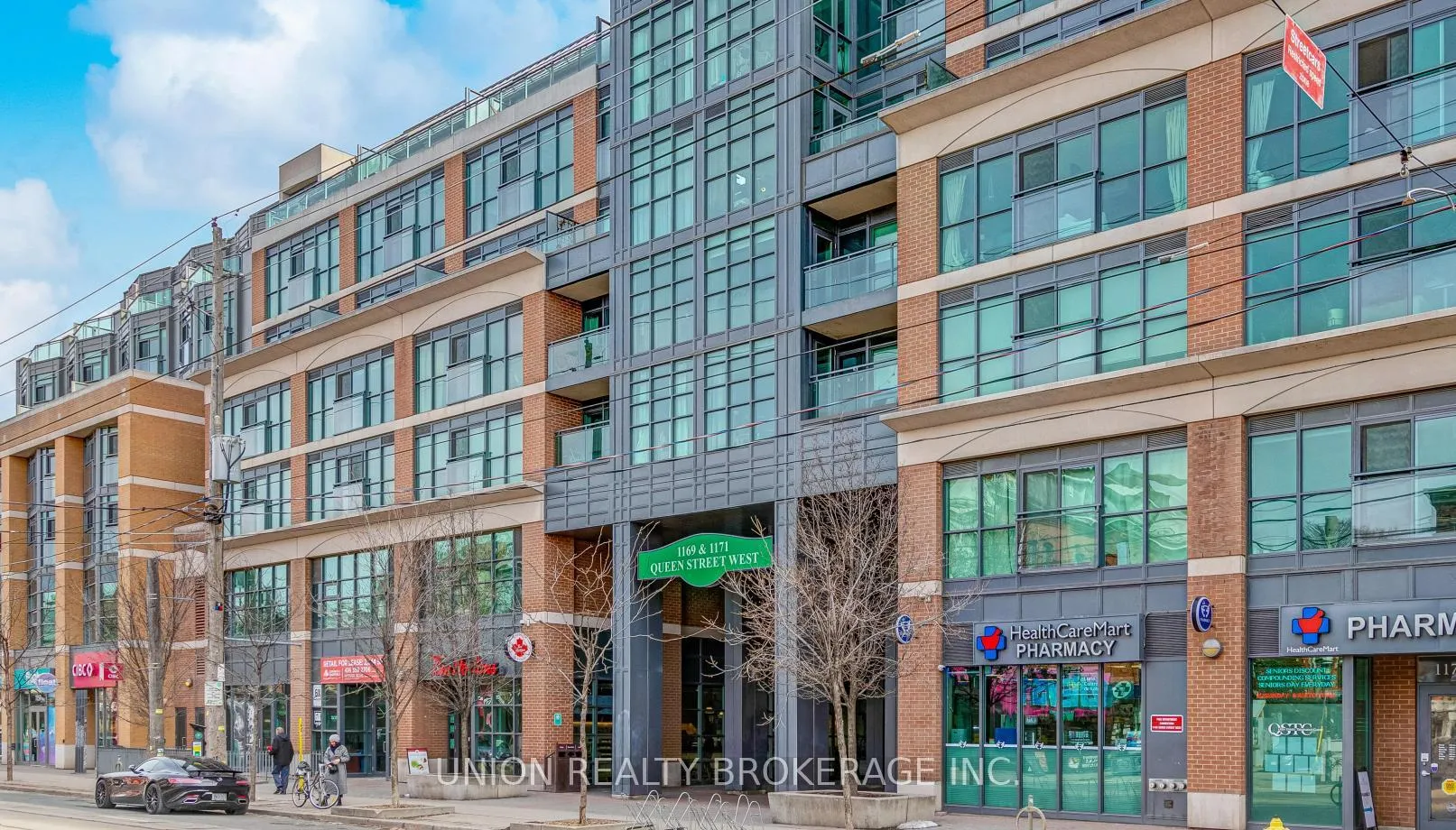 Front of Unit 601, 1169 Queen Street W