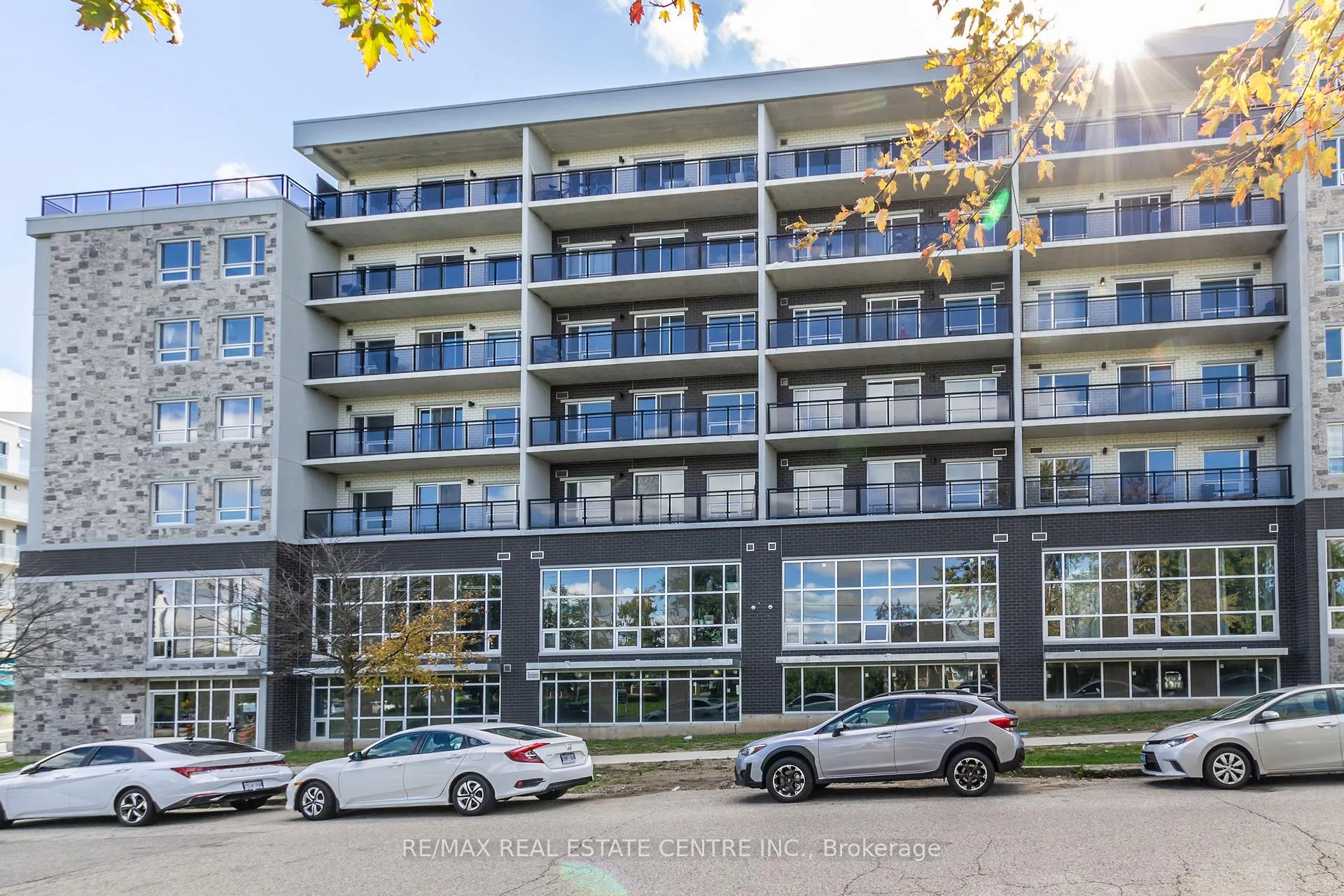 Photo 2 of Unit G409, 275 Larch Street, Waterloo, Lakeshore Village — HOMEH