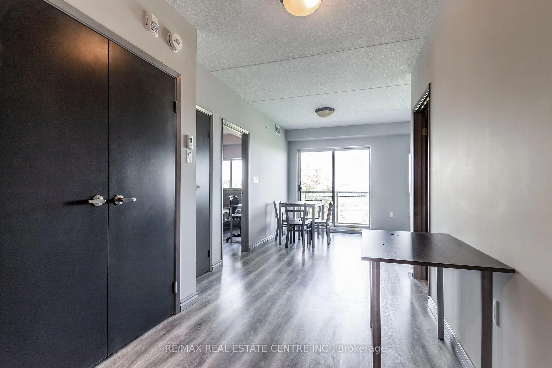 Photo 8 of Unit G409, 275 Larch Street, Waterloo, Lakeshore Village — HOMEH