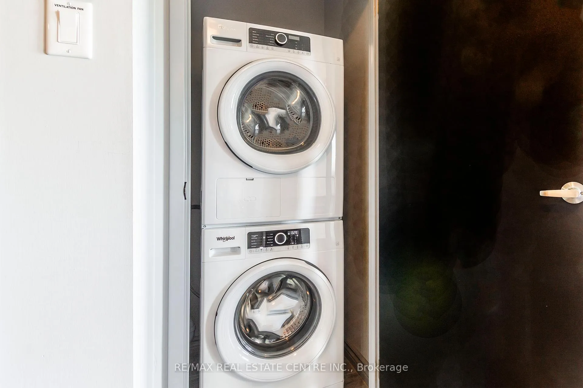 Photo 16 of Unit G409, 275 Larch Street, Waterloo, Lakeshore Village — HOMEH