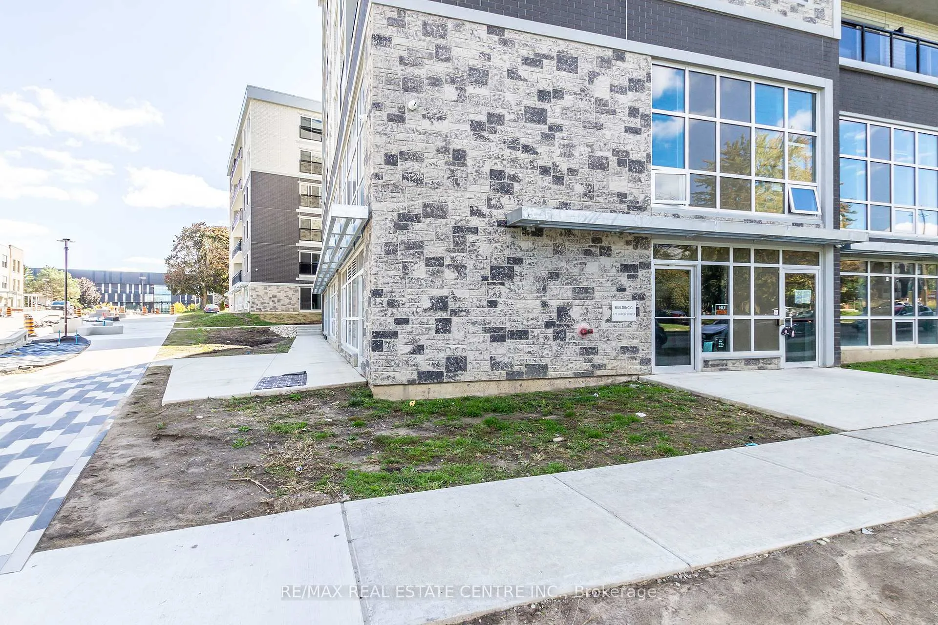 Photo 30 of Unit G409, 275 Larch Street, Waterloo, Lakeshore Village — HOMEH