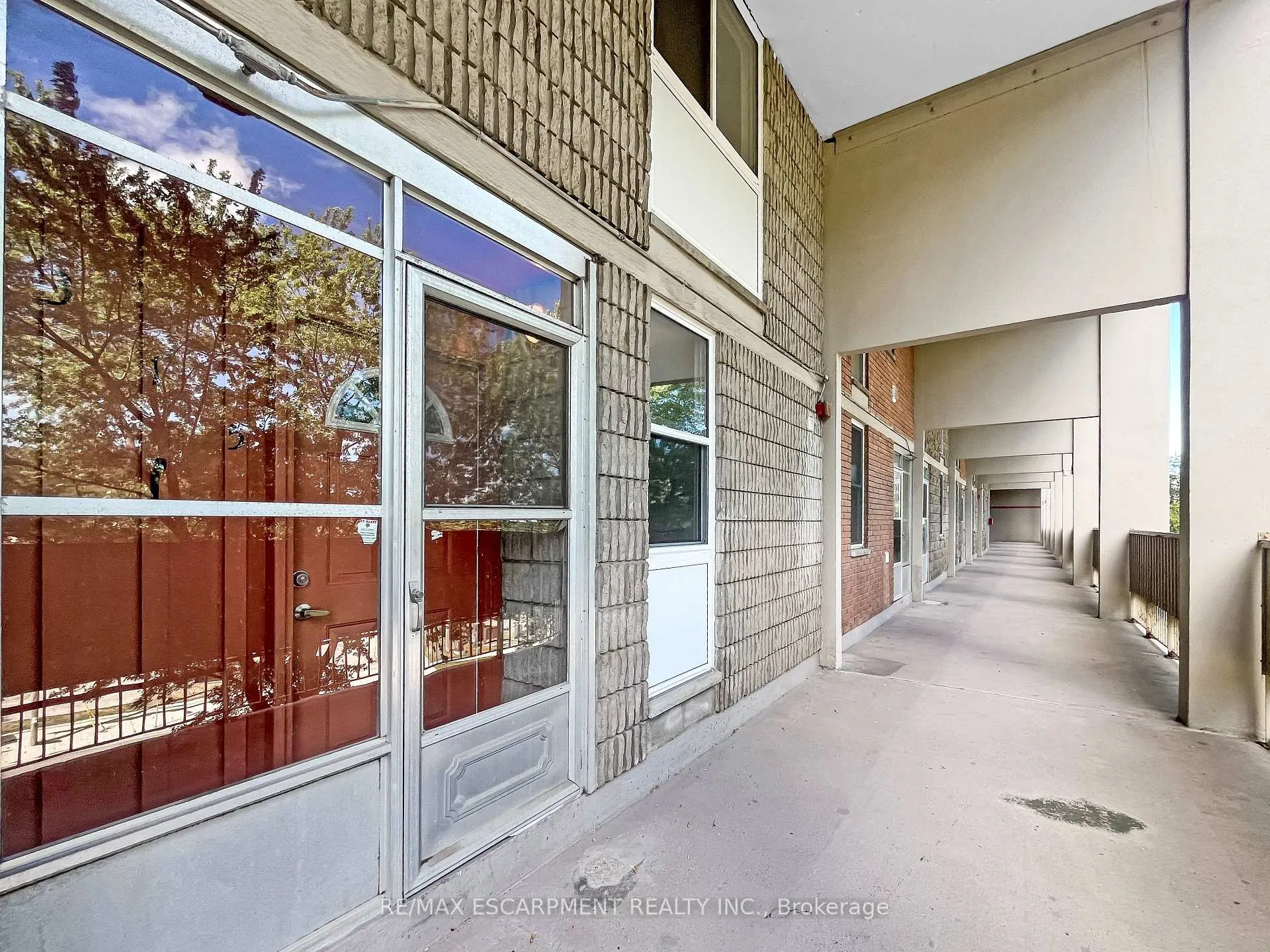 Photo 1 of Unit 315, 350 Quigley Road, Hamilton, Vincent — HOMEH