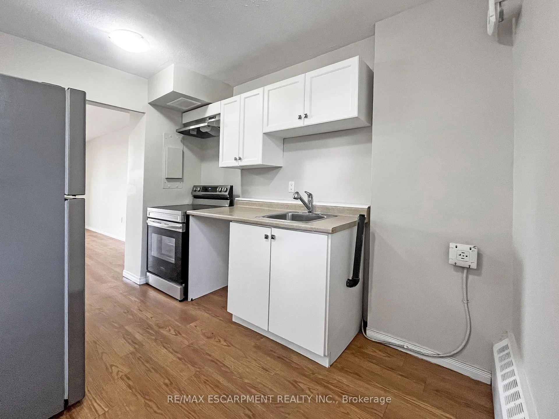 Photo 6 of Unit 315, 350 Quigley Road, Hamilton, Vincent — HOMEH
