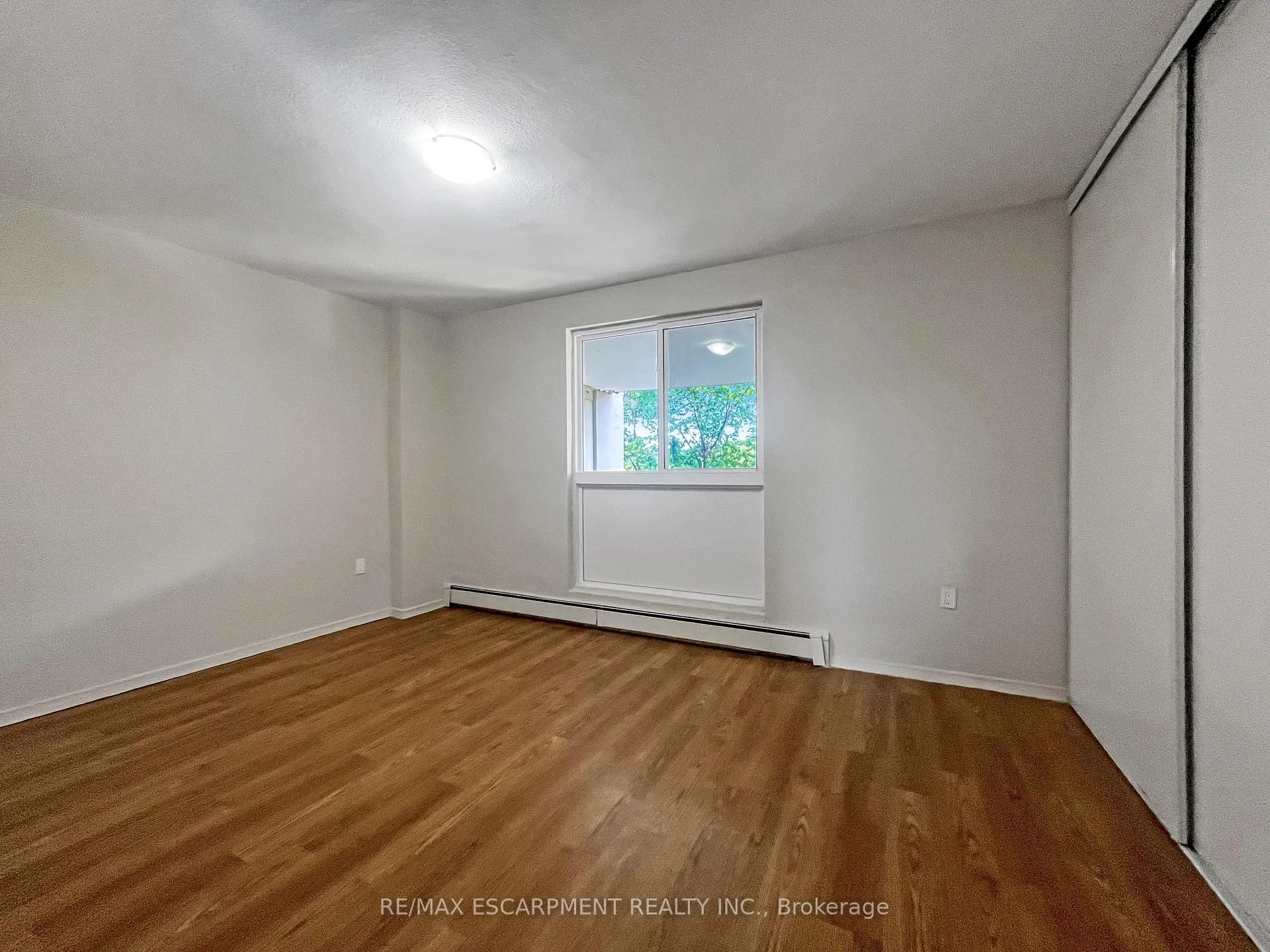 Photo 9 of Unit 315, 350 Quigley Road, Hamilton, Vincent — HOMEH