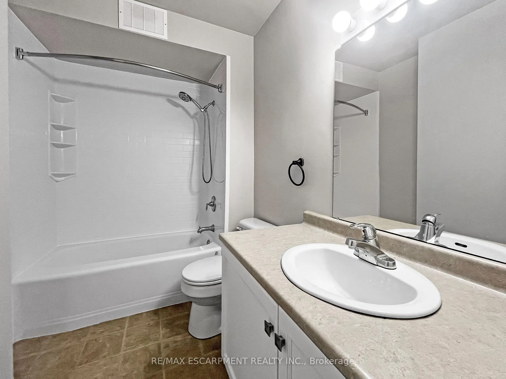 Photo 10 of Unit 315, 350 Quigley Road, Hamilton, Vincent — HOMEH