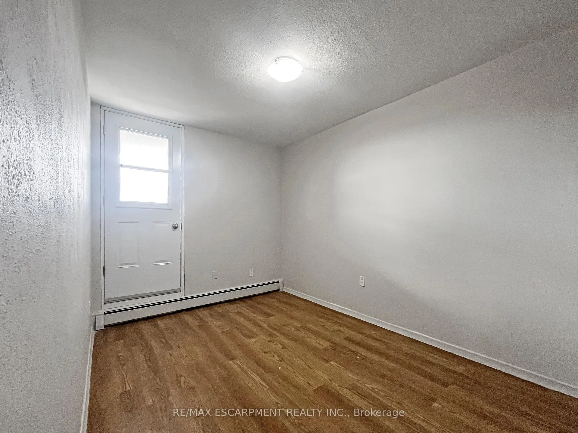 Photo 11 of Unit 315, 350 Quigley Road, Hamilton, Vincent — HOMEH