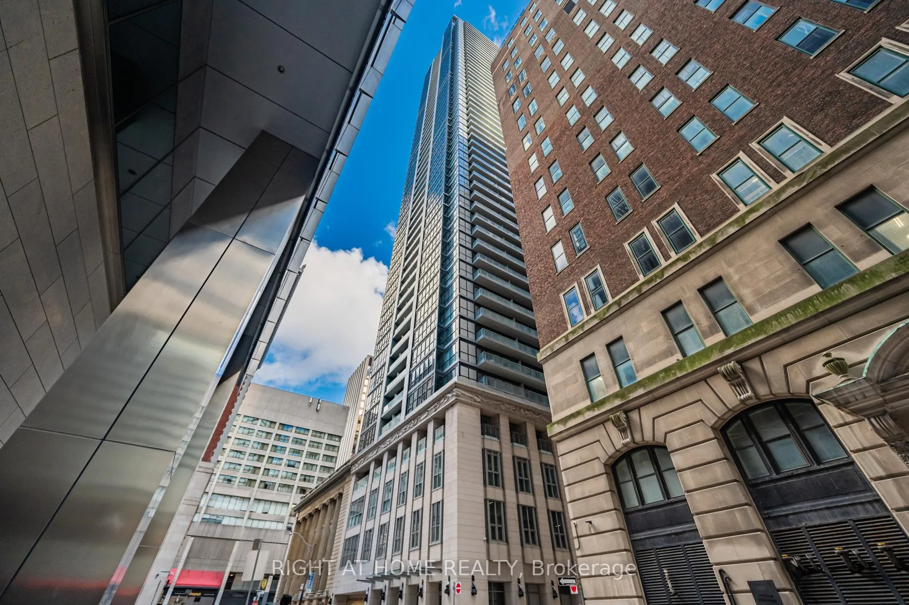 Photo 1 of Unit 5103, 70 Temperance Street, Toronto, Bay Street Corridor — HOMEH