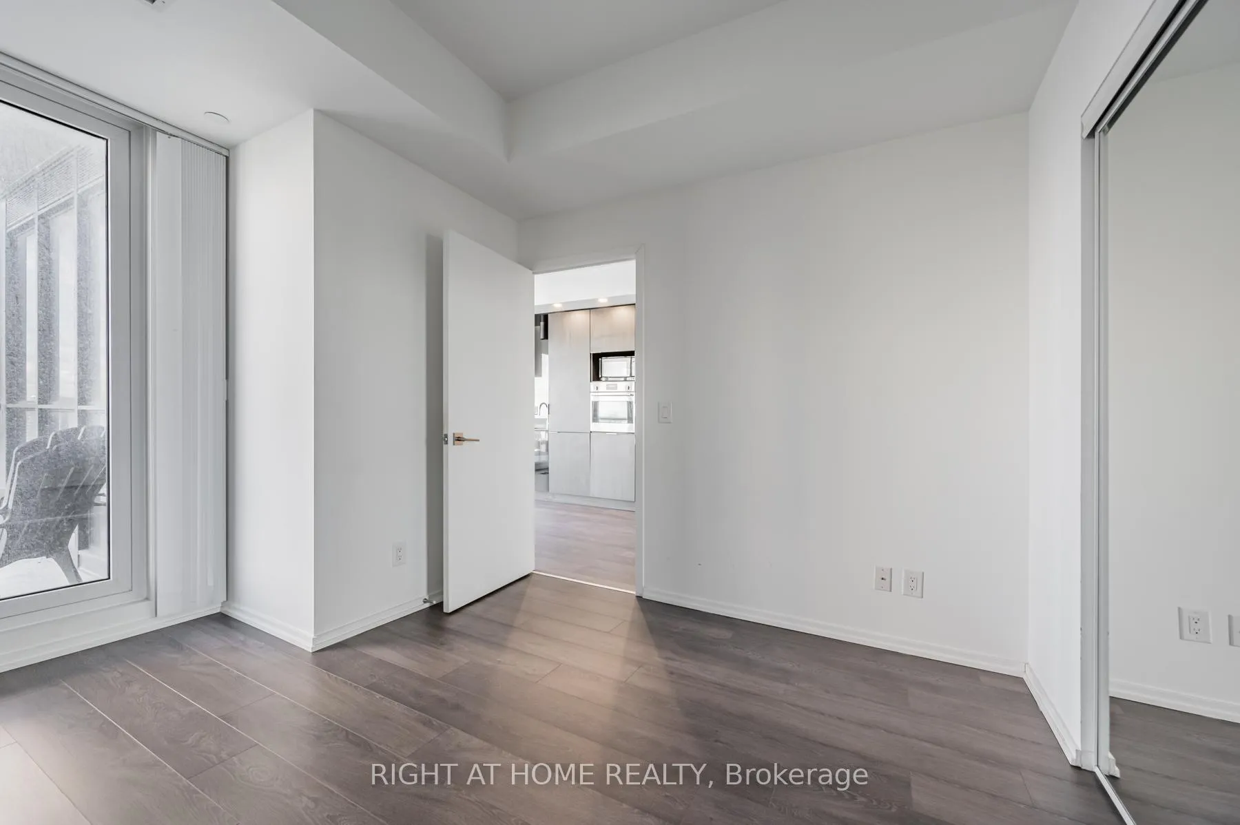 Photo 20 of Unit 5103, 70 Temperance Street, Toronto, Bay Street Corridor — HOMEH