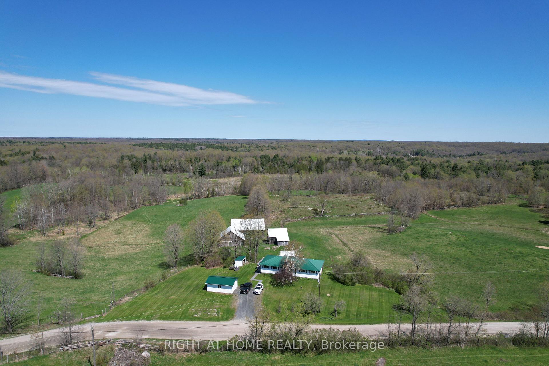 Front of 2720 Bell Line Road N