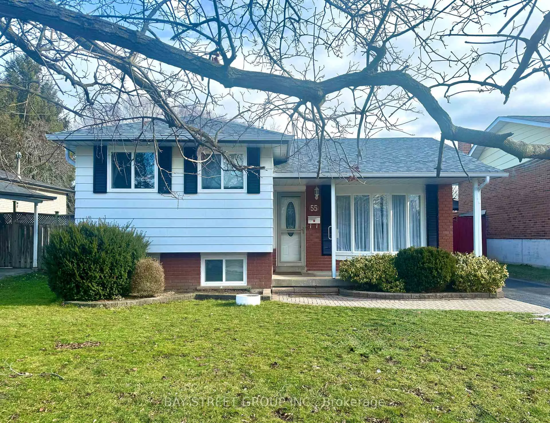 Photo 1 of 55 Taylor Road, Ajax, South East — HOMEH