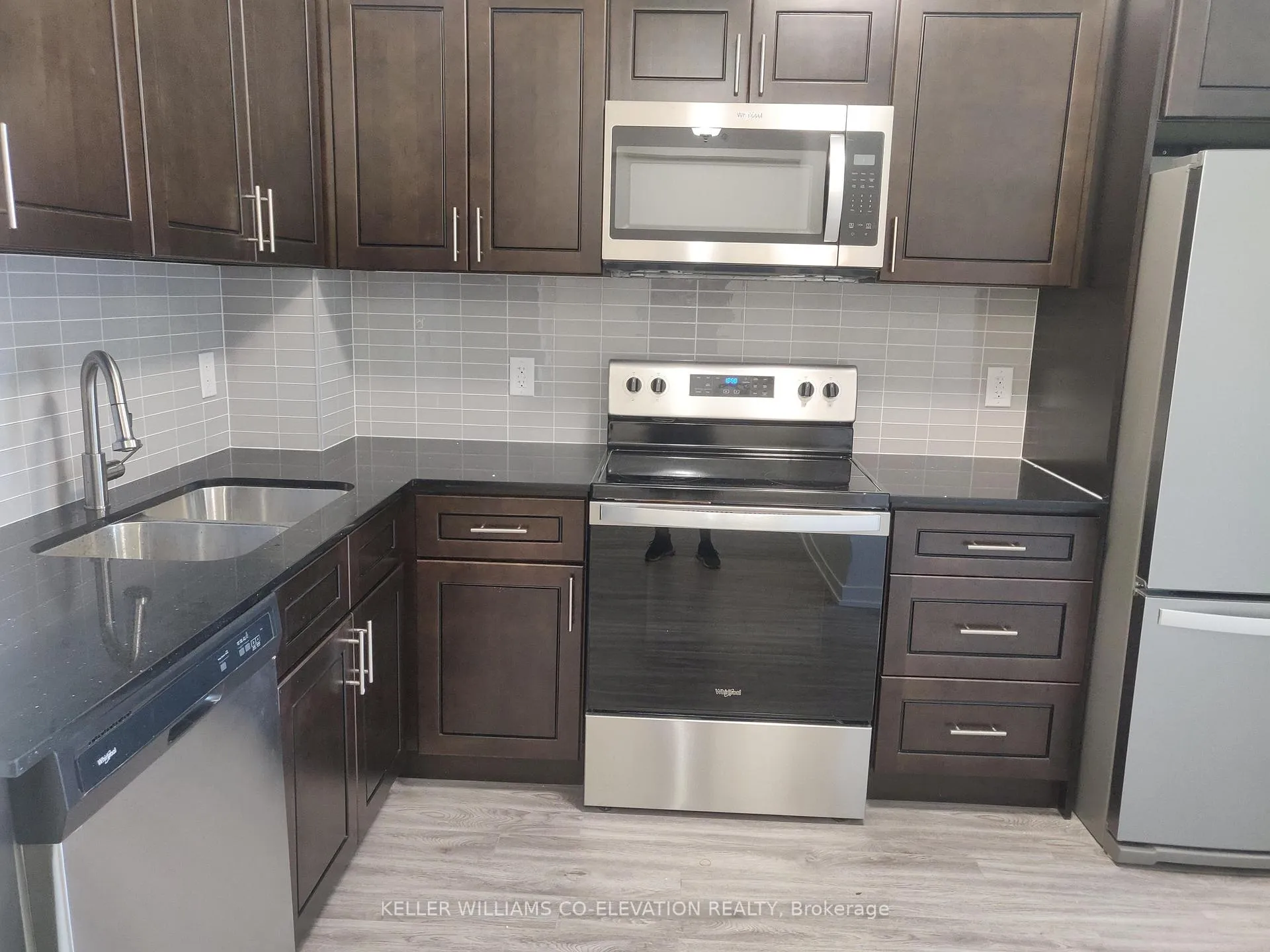 Photo 4 of Unit 1109, 128 King Street N, Waterloo — HOMEH
