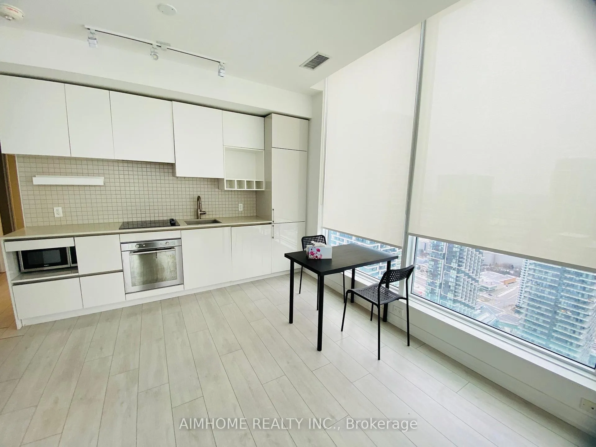 Photo 3 of Unit 5303, 5 Buttermill Avenue, Vaughan, Vaughan Corporate Centre — HOMEH