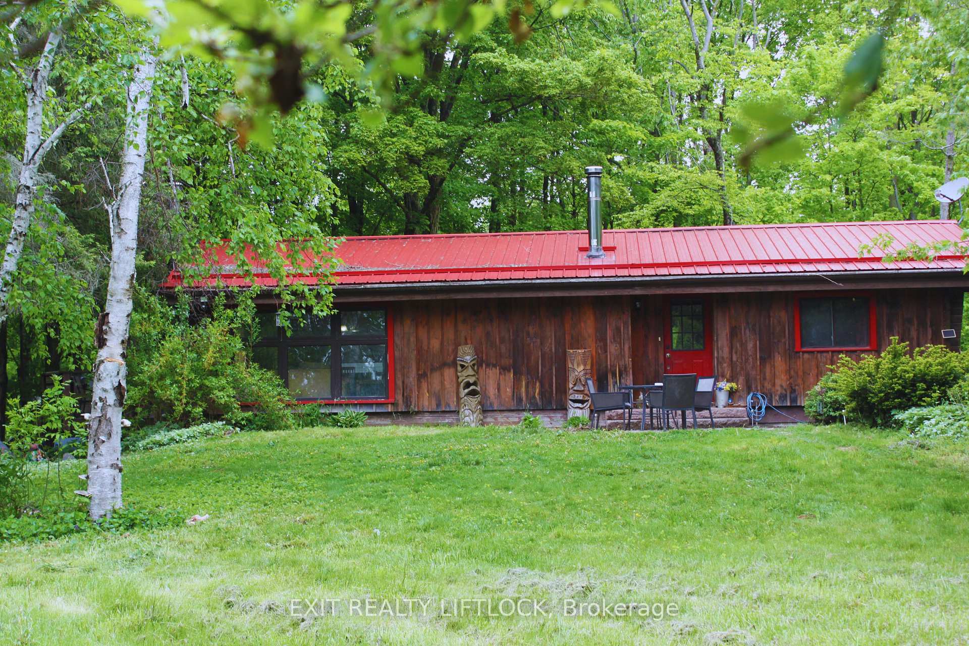 Photo 1 of 332 T-Way Drive, Cavan Monaghan, Cavan Twp — HOMEH