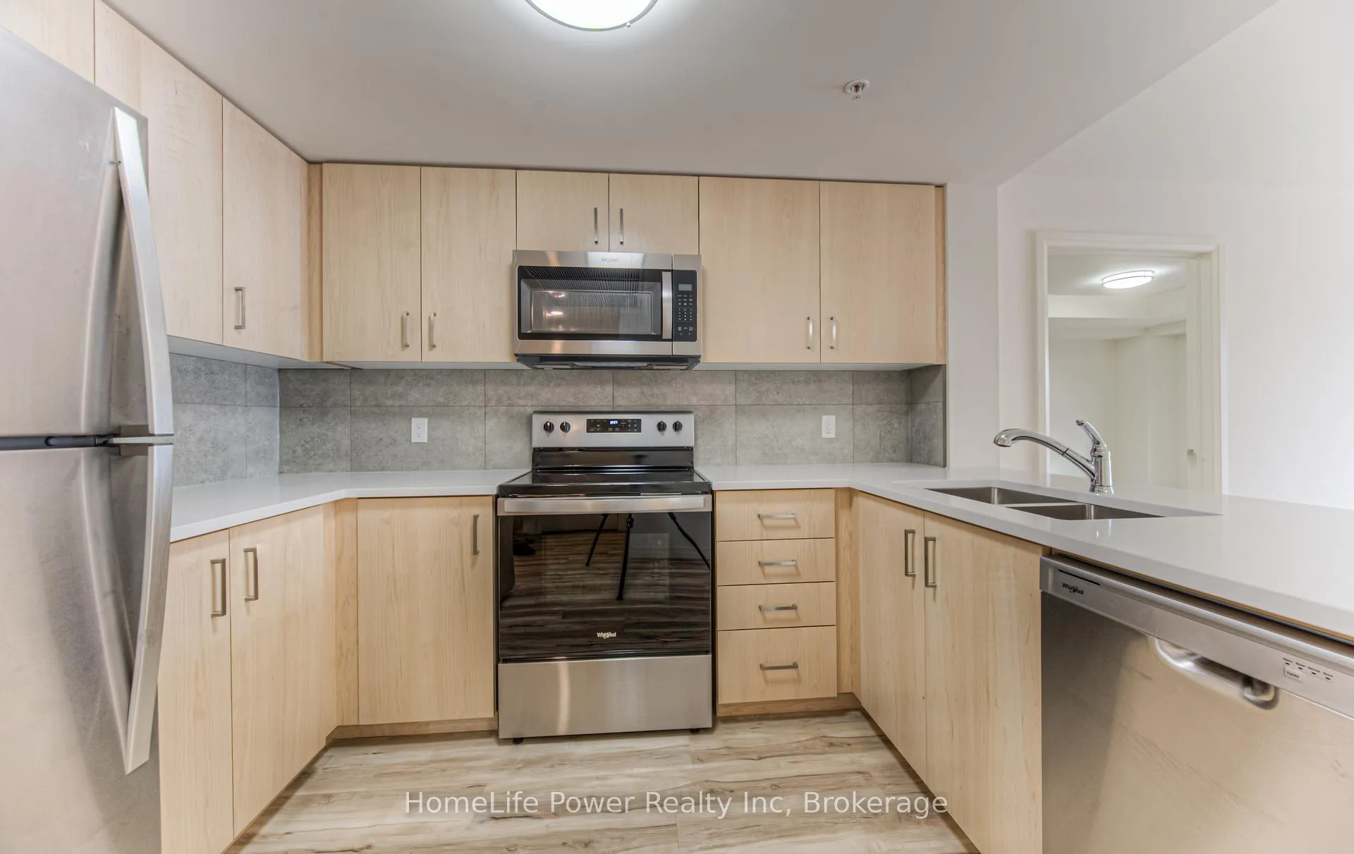Photo 15 of Unit G1, 301 Westmount Road, Kitchener — HOMEH