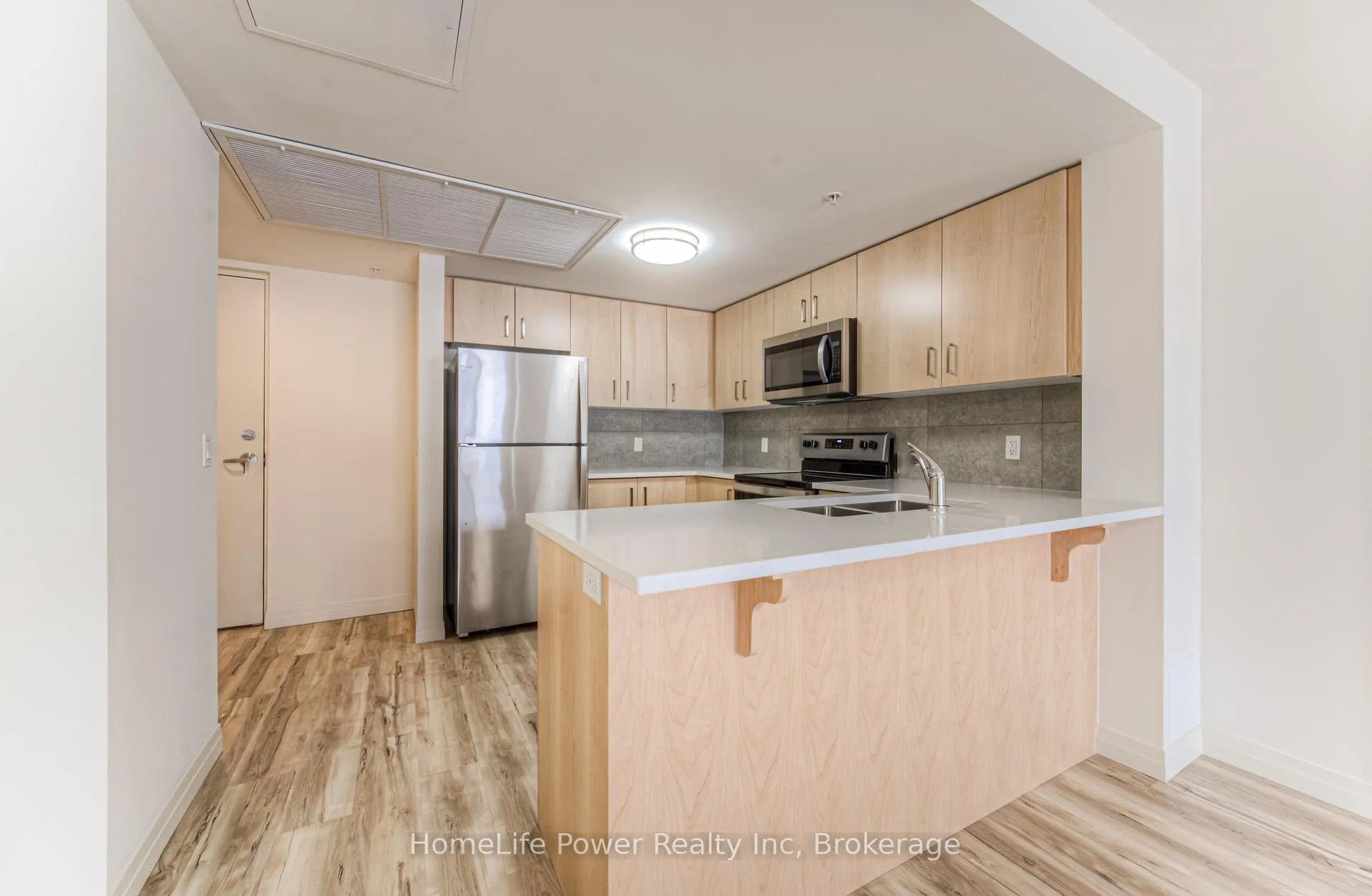 Photo 17 of Unit G1, 301 Westmount Road, Kitchener — HOMEH