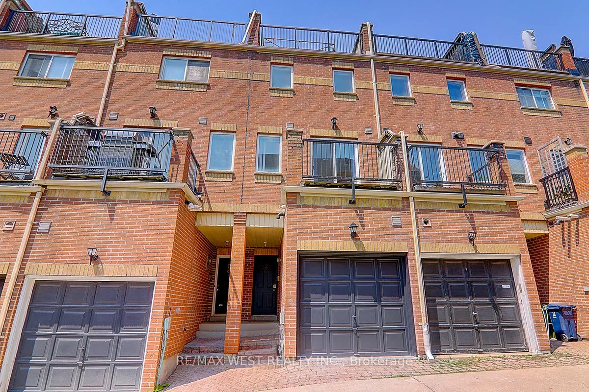 Photo 1 of 20 Azzarello Lane, Toronto, Greenwood-Coxwell — HOMEH